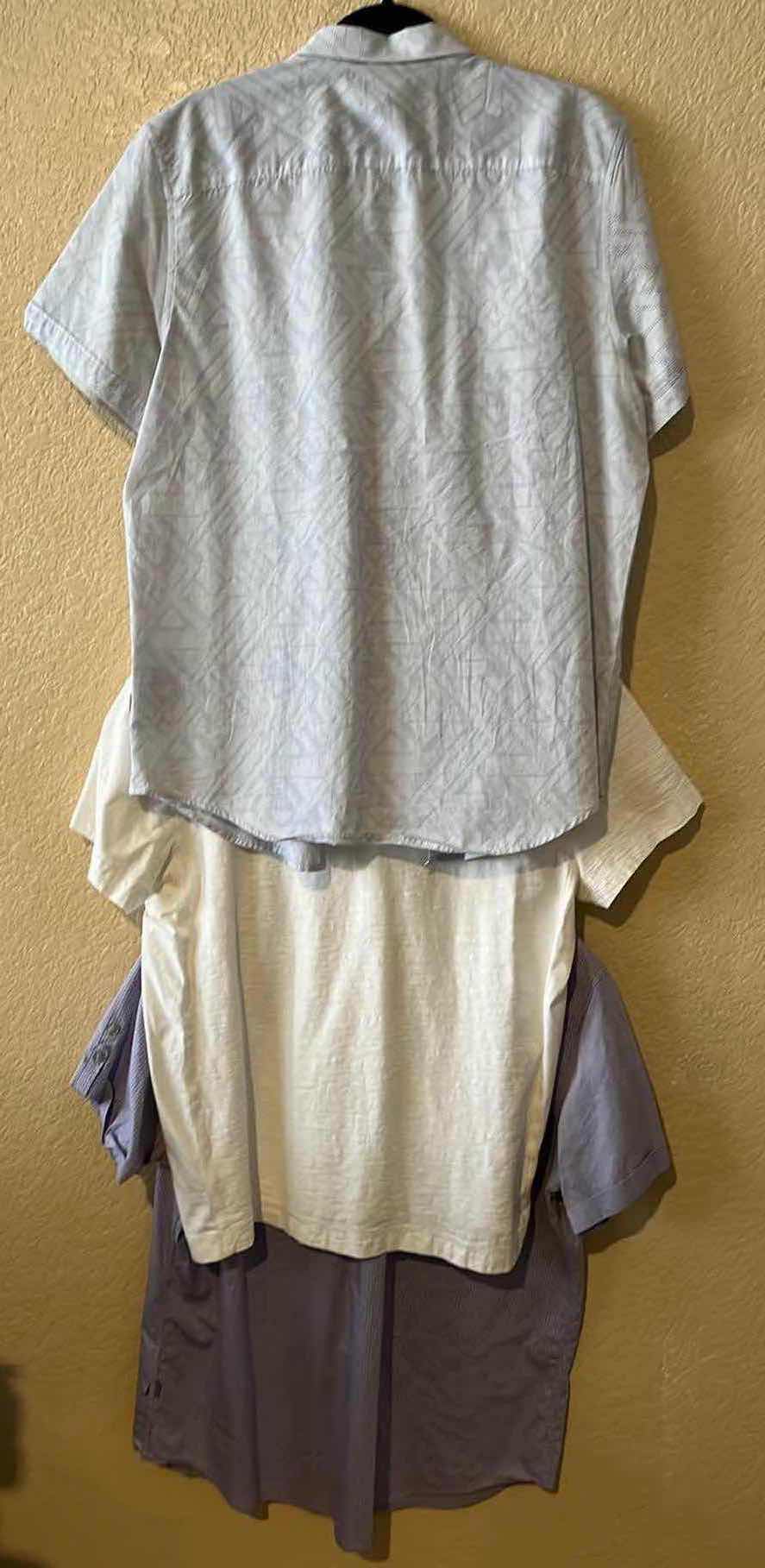 Photo 1 of CALVIN KLEIN SHORT SLEEVE DRESS SHIRTS LG-XL (3)