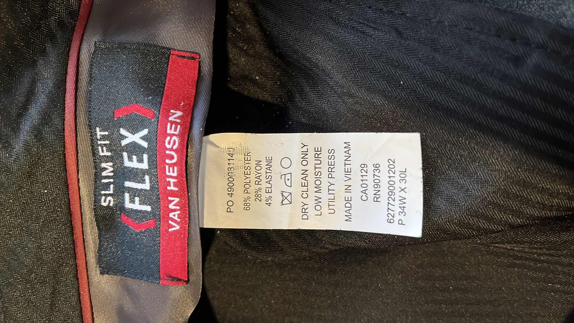 Photo 1 of VAN HEUSEN GRAY FLEX SLIM FIT SLACKS DRESS PANTS MENS 34 X 30