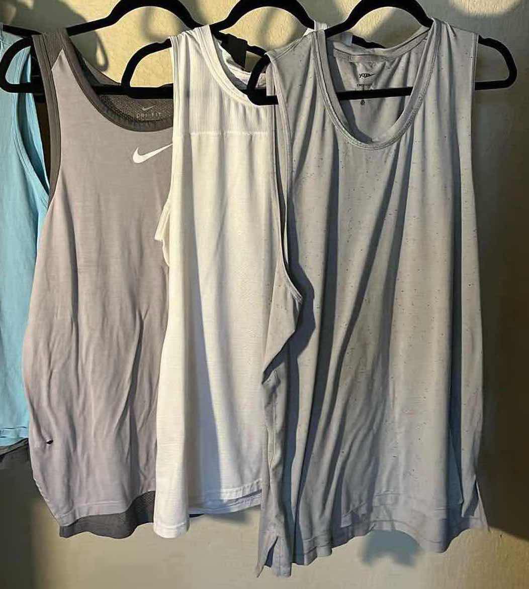 Photo 1 of NIKE SPORT TANK TOPS MENS M-LG (9)