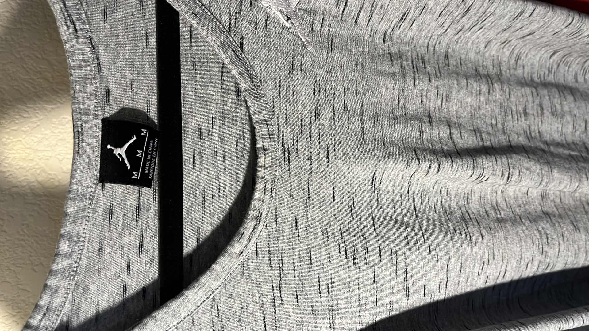 Photo 1 of JORDAN BASKETBALL TANK TOPS MENS M-LG (3)