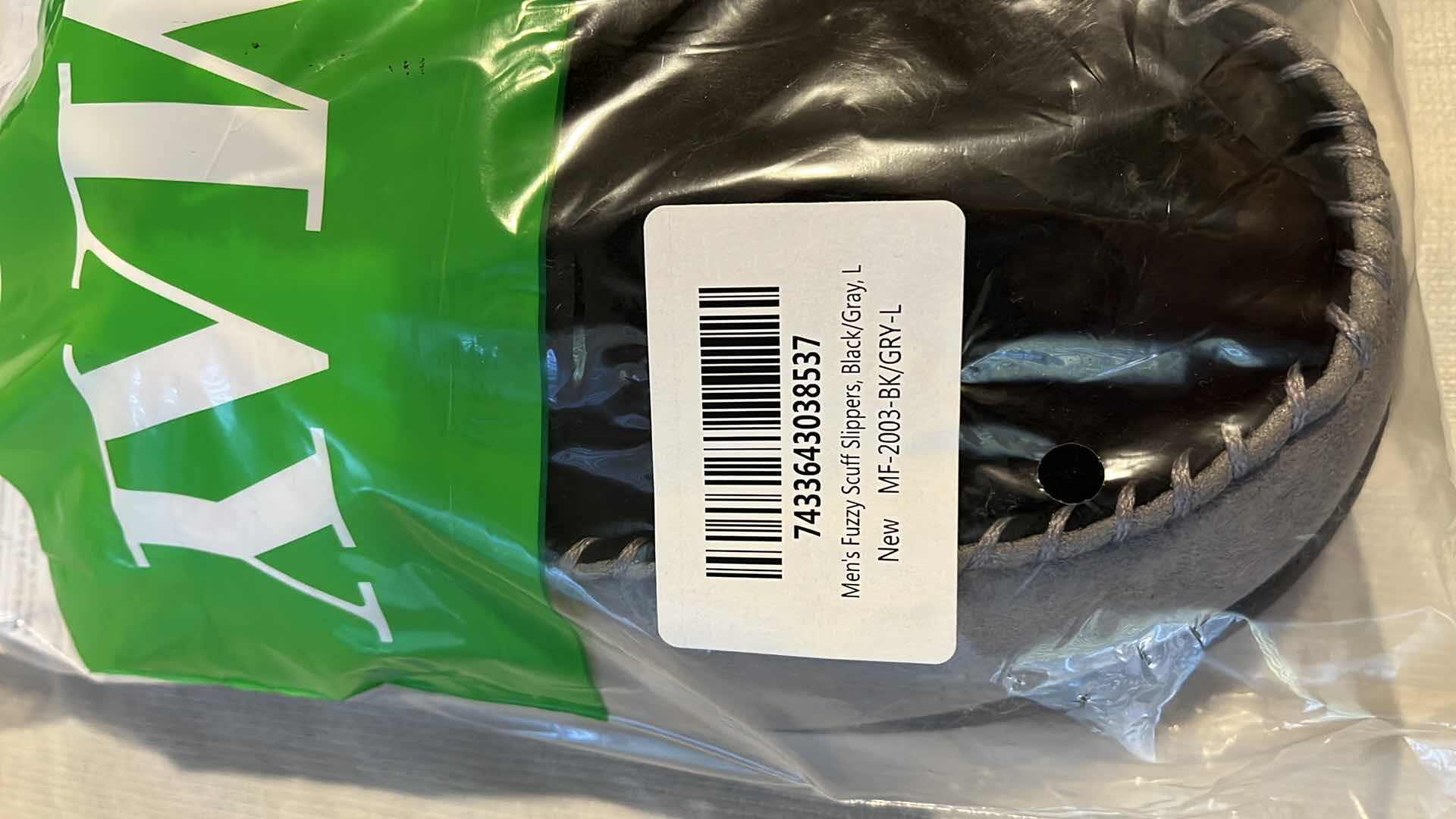 Photo 1 of NEW VONMAY BLACK & GRAY FUZZY SCUFF SLIPPERS MENS LG