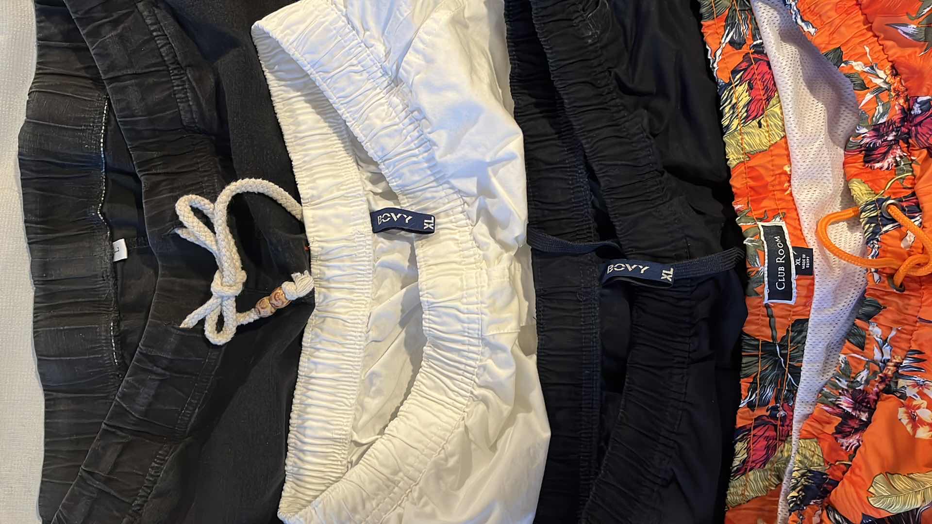 Photo 1 of SWIMMING TRUNKS ABOVE KNEE SHORTS MENS LG-XXL (8)