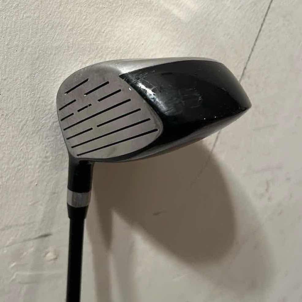 Photo 1 of NITRO MID FIRM FLEX POWER SHOT TITANIUM MATRIX 5 GOLF DRIVER W NITRO SLEEVE