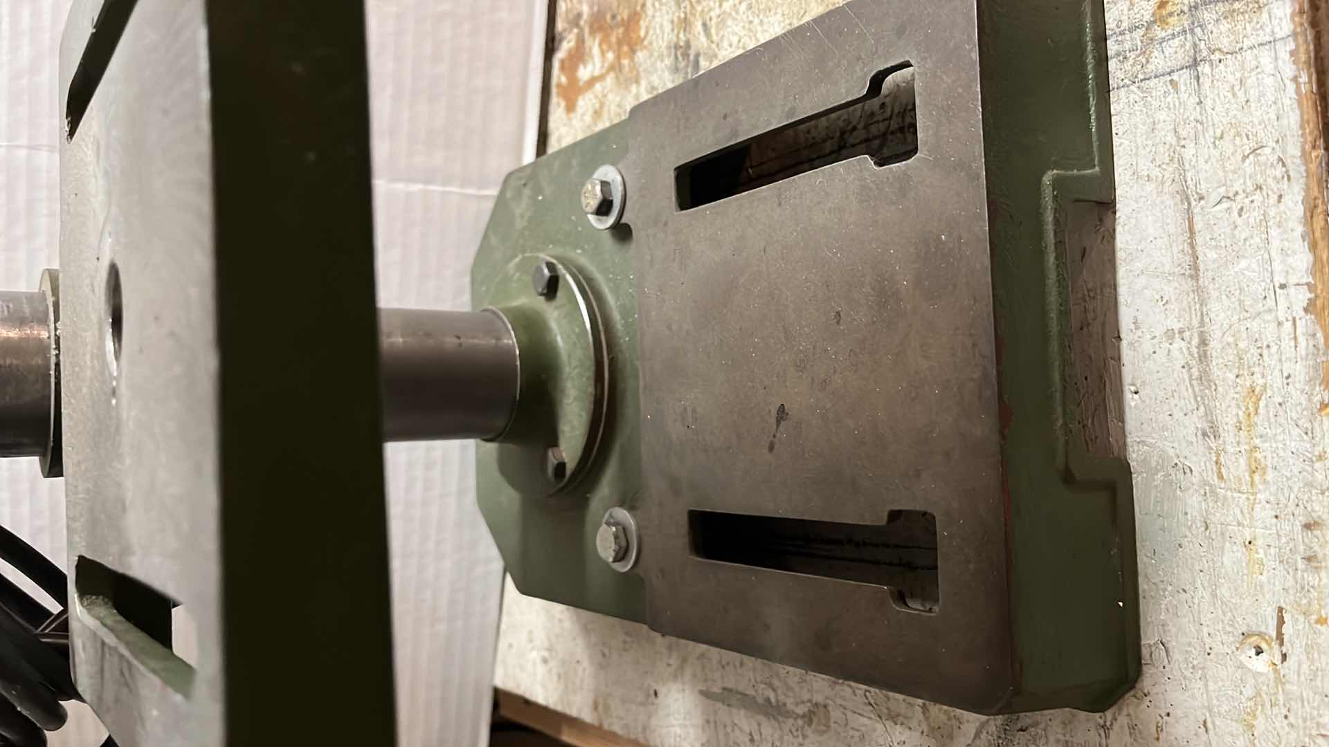 Photo 1 of CENTRAL MACHINERY MOUNTED DRILL PRESS MODEL 9983