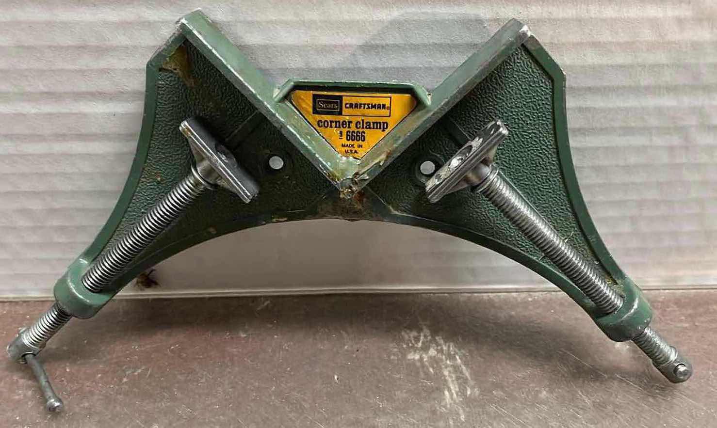 Photo 1 of CRAFTSMAN CORNER CLAMPS (4)