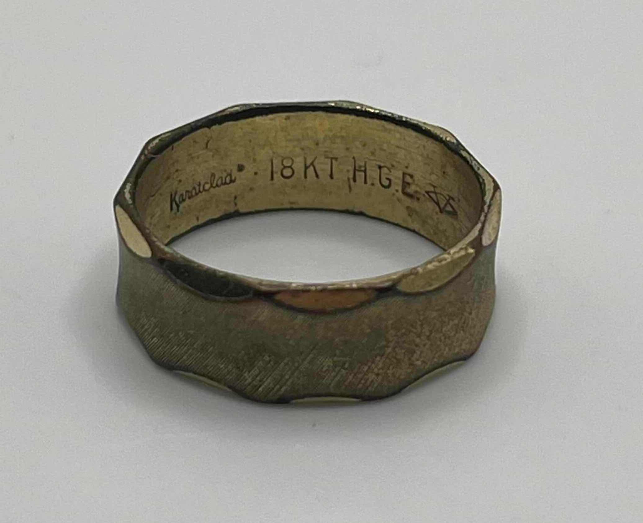 Photo 1 of GOLD RING 18K KARAT CLAD BAND 2.5GRAMS WOMENS SIZE 6-7