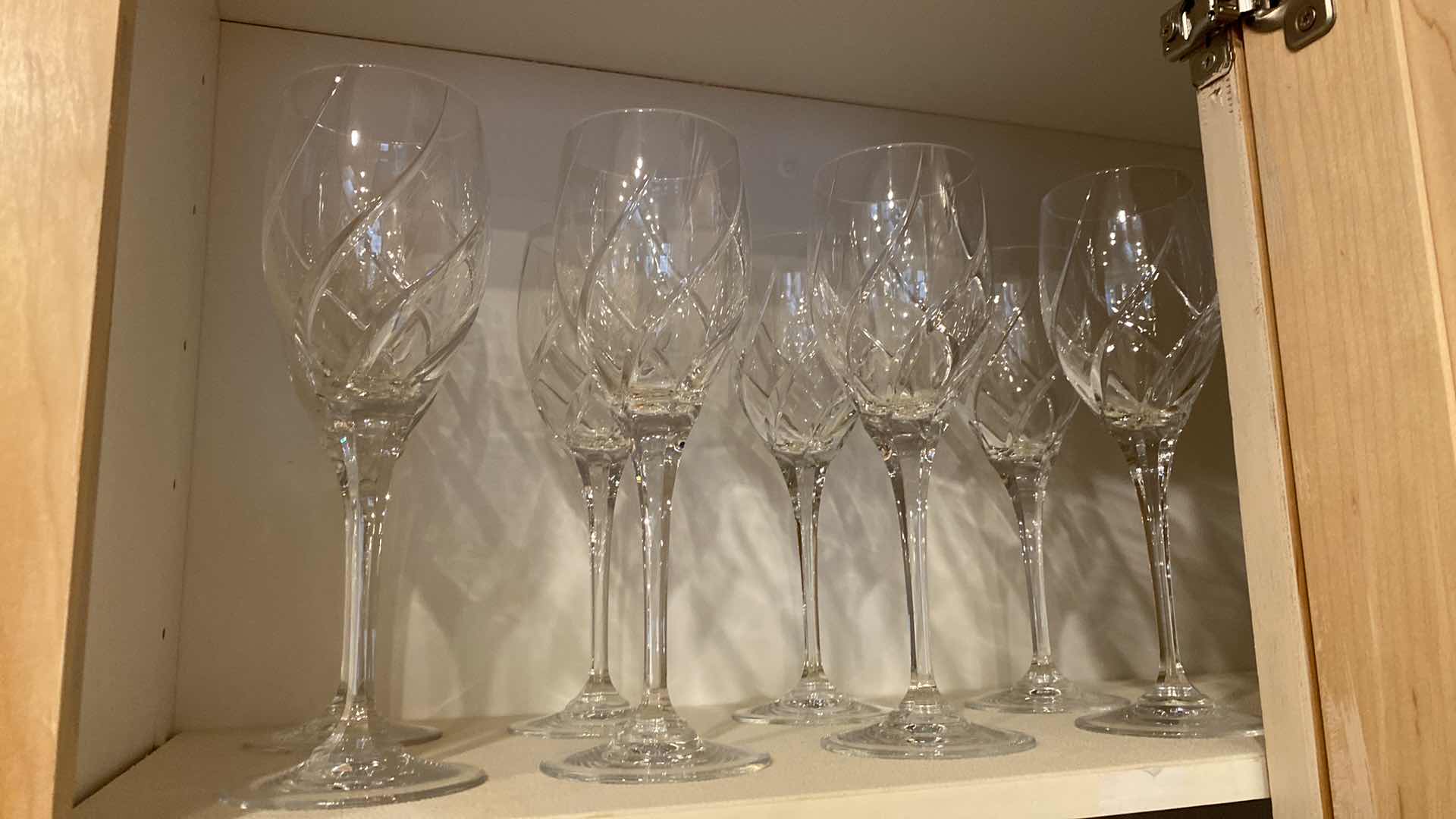 Photo 1 of CONTENTS OF CABINET STEMWARE