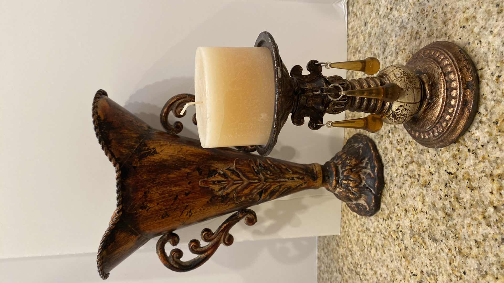 Photo 1 of 4 PIECE HOME DECOR ASSORTMENT