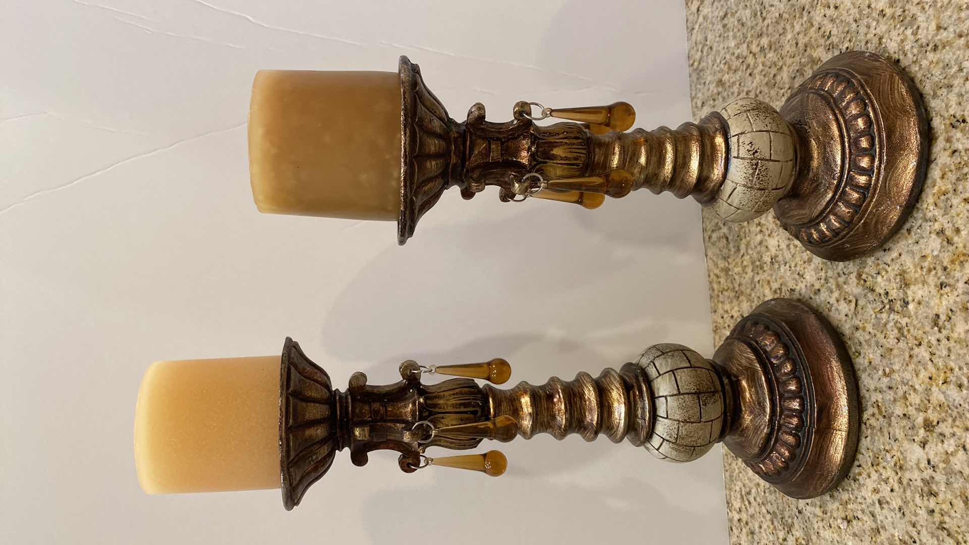 Photo 3 of 4 PIECE HOME DECOR ASSORTMENT