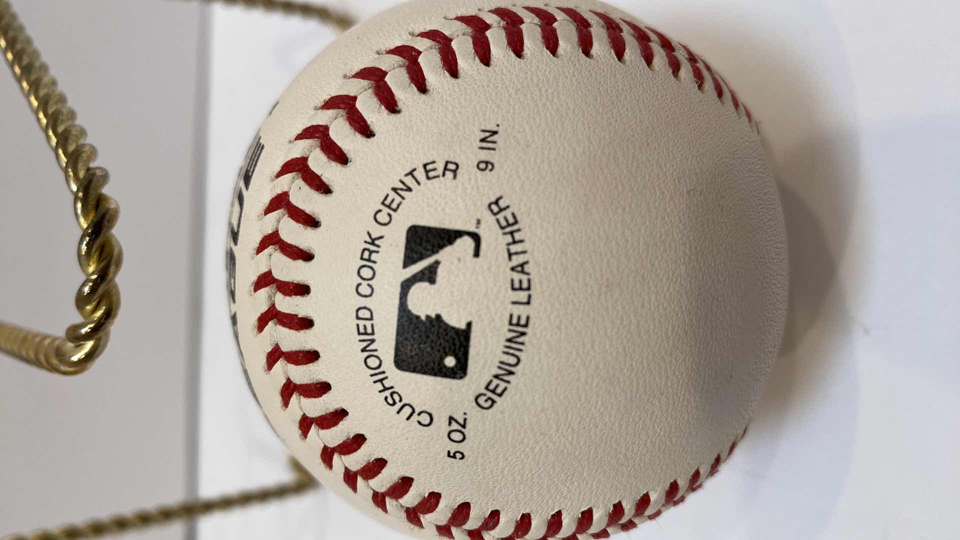 Photo 3 of ROLLIE FINGERS SIGNED AUTOGRAPHED OFFICIAL LEAGUE BASEBALL