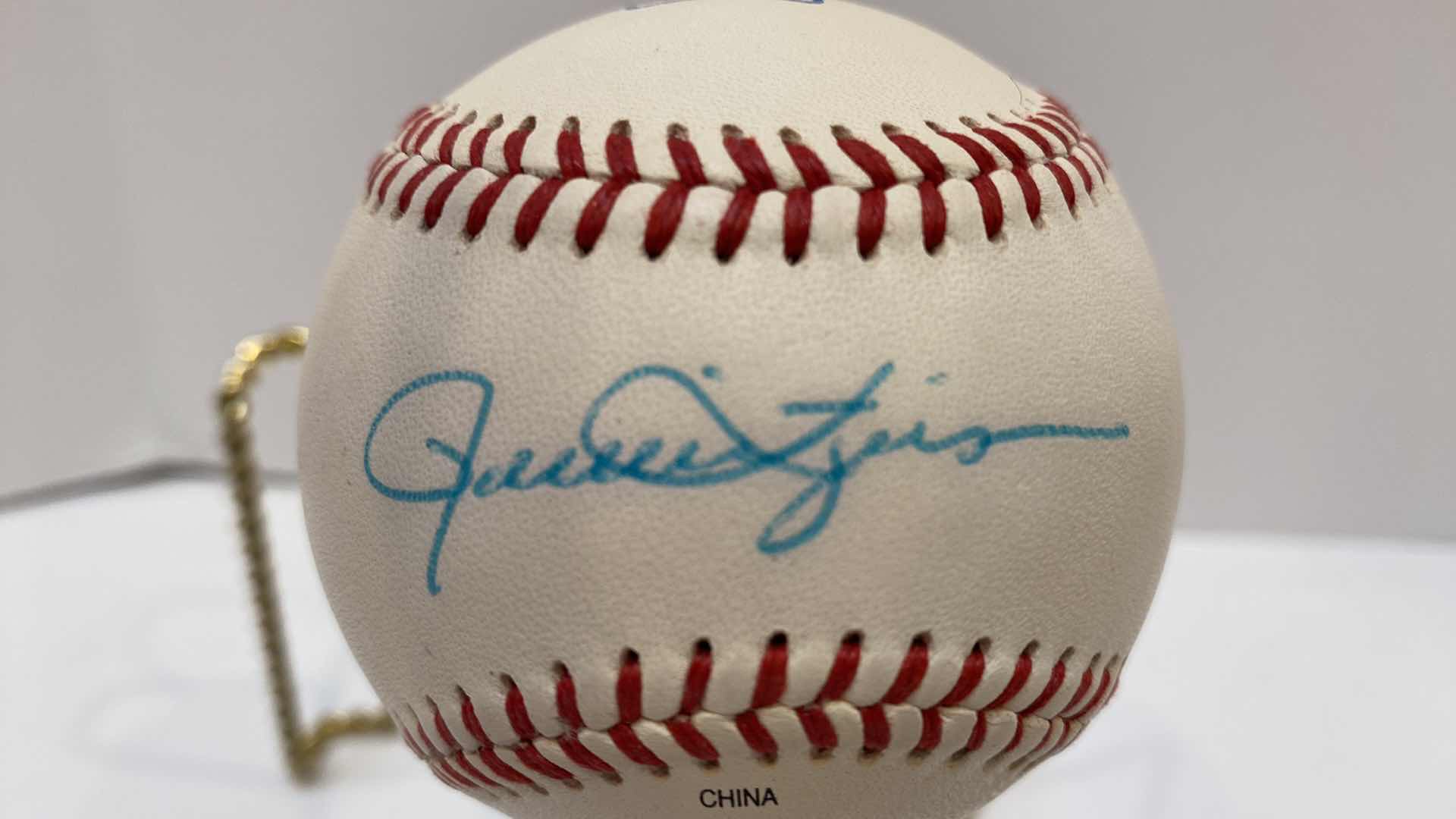 Photo 5 of ROLLIE FINGERS SIGNED AUTOGRAPHED OFFICIAL LEAGUE BASEBALL