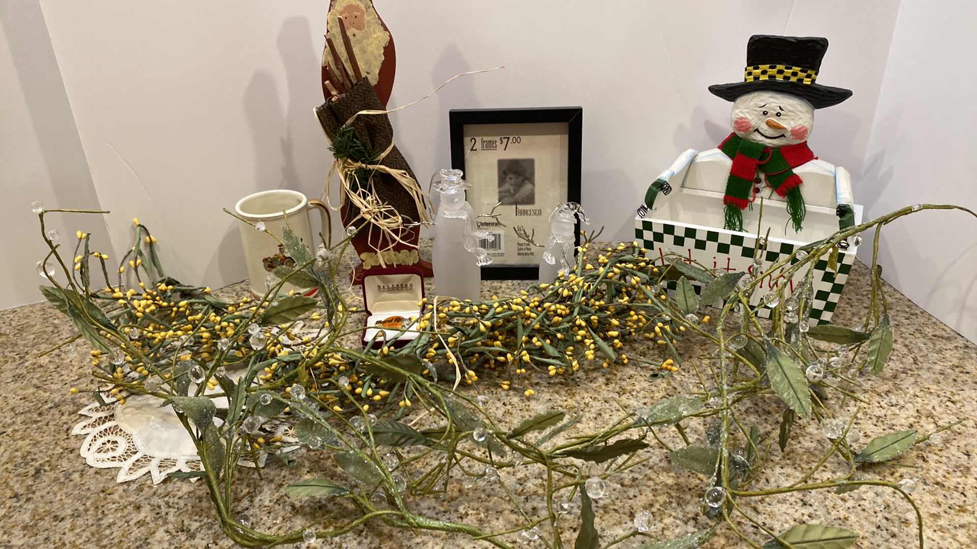 Photo 1 of 11- HOME DECOR ASSORTMENT. HARD ROCK PIN, HOLIDAY, GREENERY