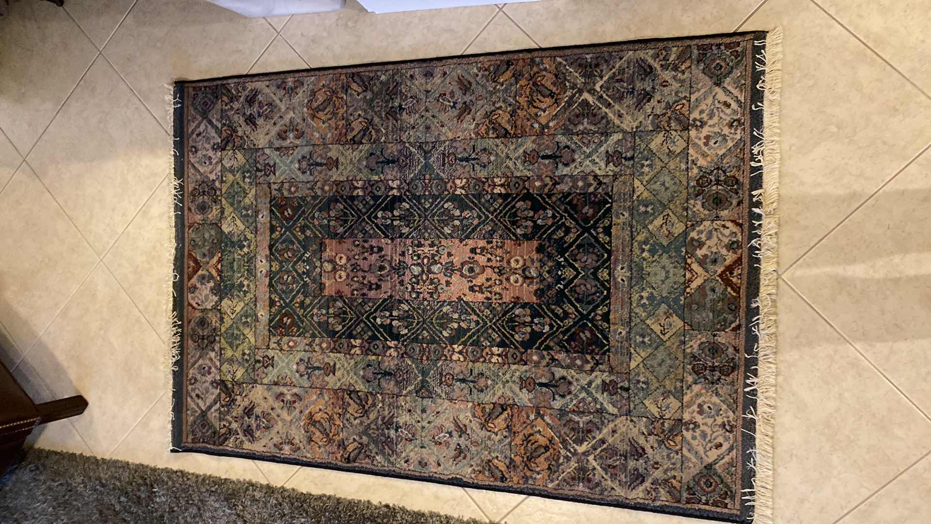 Photo 1 of OLD MASTERS 4’ X 6’ OLEFIN AREA RUG