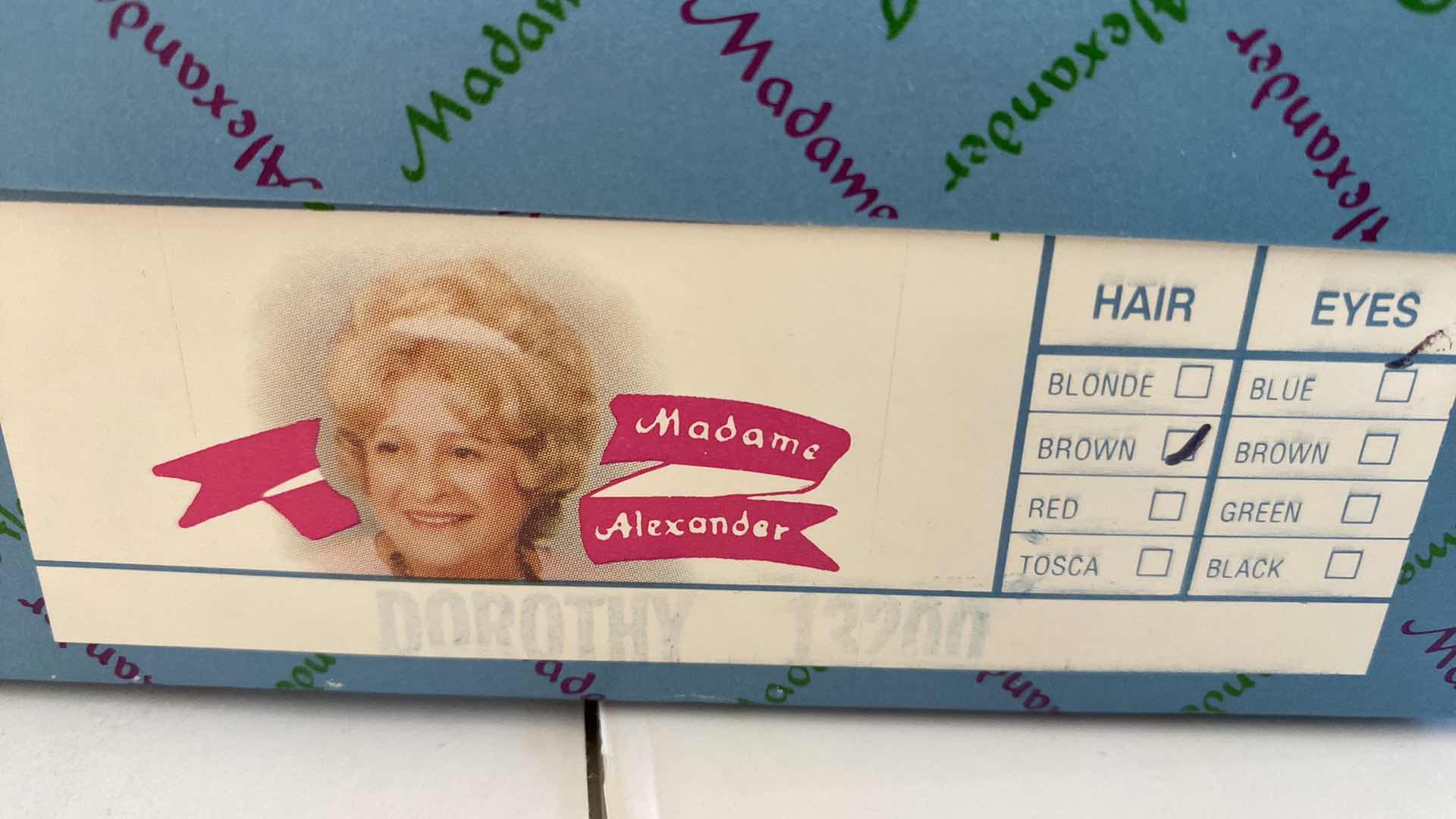 Photo 1 of VINTAGE MADAME ALEXANDER DOLL WIZARD OF OZ DOROTHY 13200 H7.5” WITH BOX