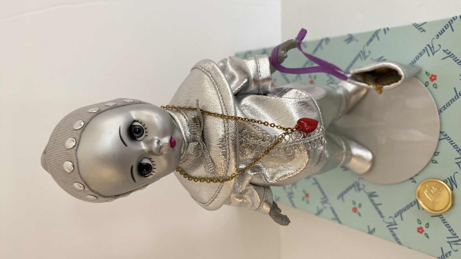 Photo 1 of VINTAGE MADAME ALEXANDER WIZARD OF OZ TIN WOODMAN 13210 H8” WITH BOX