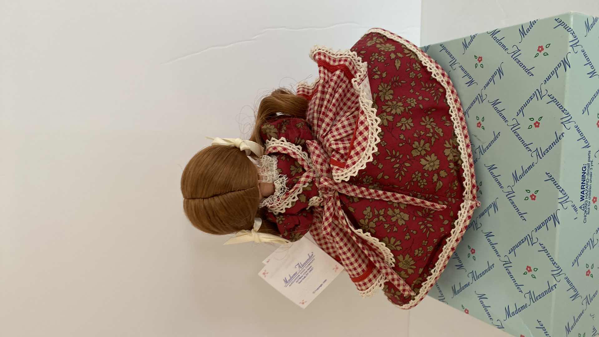 Photo 1 of MADAME ALEXANDER COLLECTIBLE LITTLE WOMEN JO 28140 H8” FROM FAO SCHWARZ WITH BOX