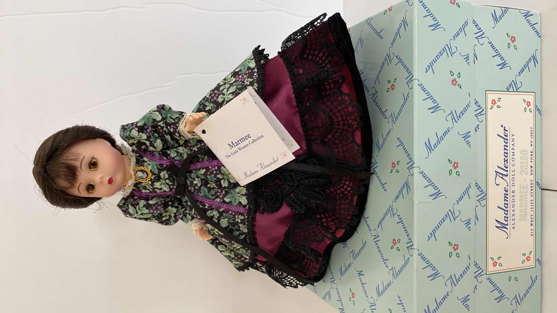 Photo 1 of MADAME ALEXANDER LITTLE WOMEN COLLECTION MARMEE 28180 H8” WITH BOX