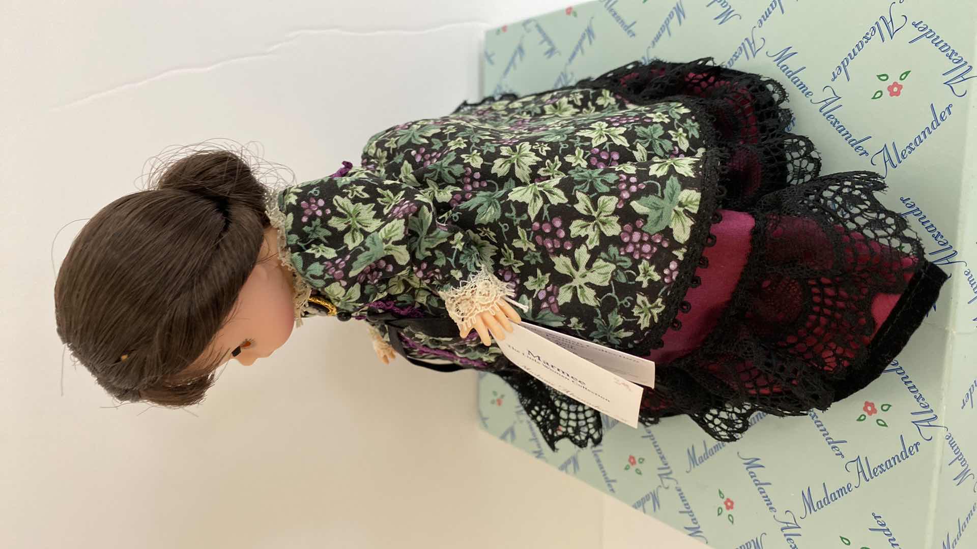 Photo 1 of MADAME ALEXANDER LITTLE WOMEN COLLECTION MARMEE 28180 H8” WITH BOX