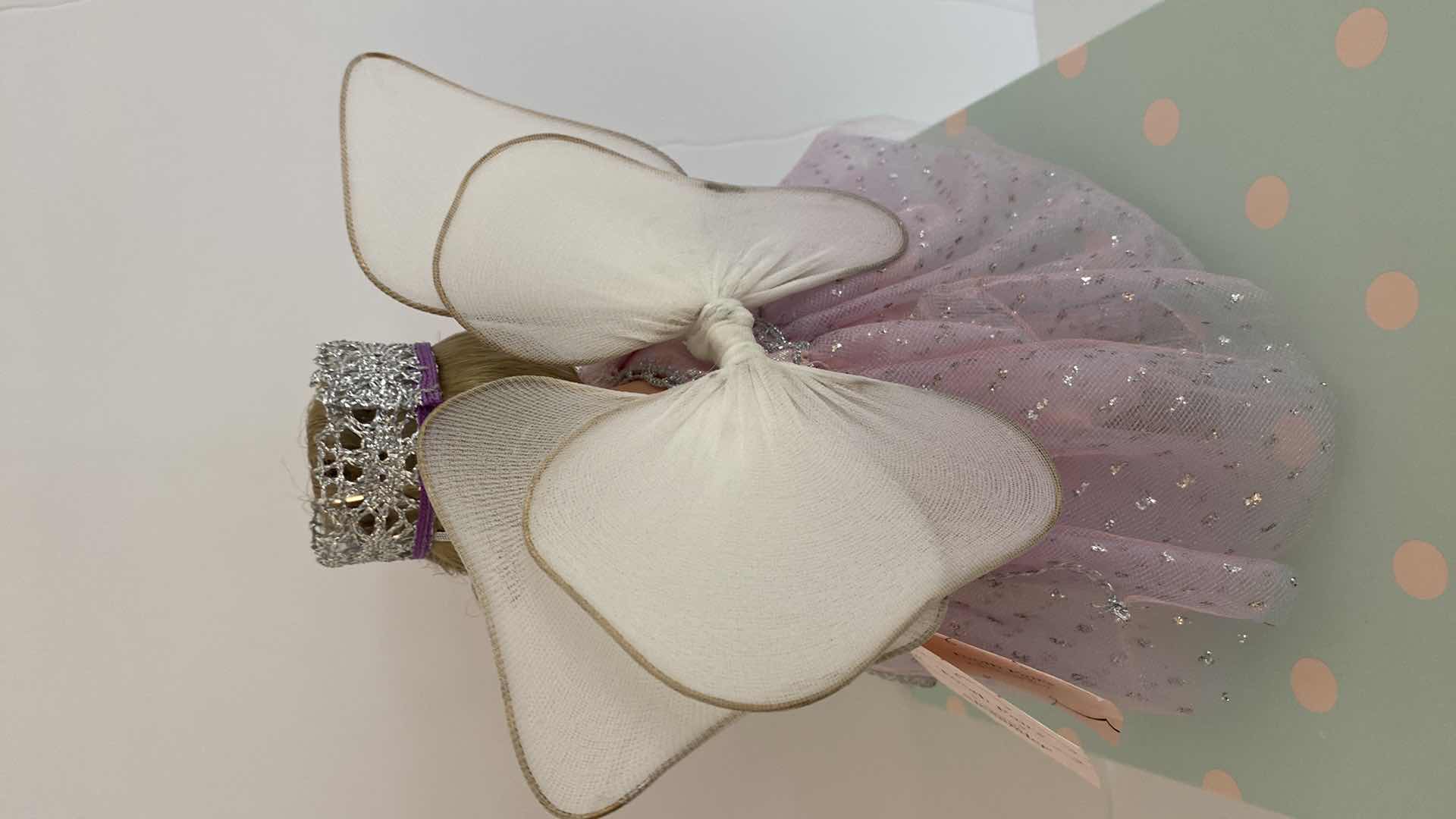 Photo 1 of MADAME ALEXANDER TOOTH FAIRY 30600 COLLECTIBLE H8” WITH BOX