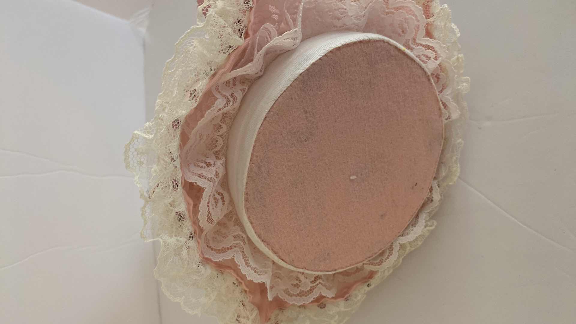 Photo 1 of VINTAGE PORCELAIN FACE DOLL H6.5” AND ROYAL PAYREUTH BAVARIA HAT PIN HOLDER