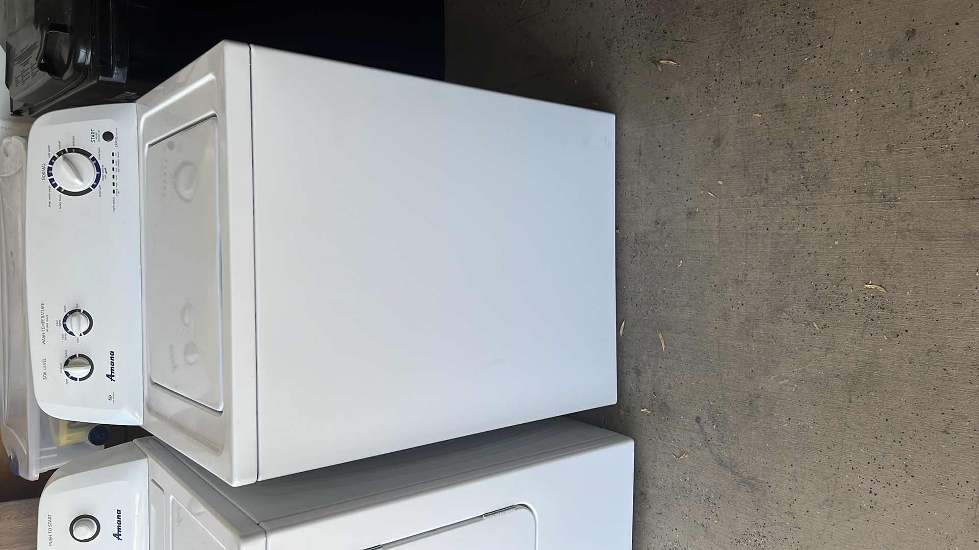 Photo 1 of WHITE AMANA WASHING MACHINE