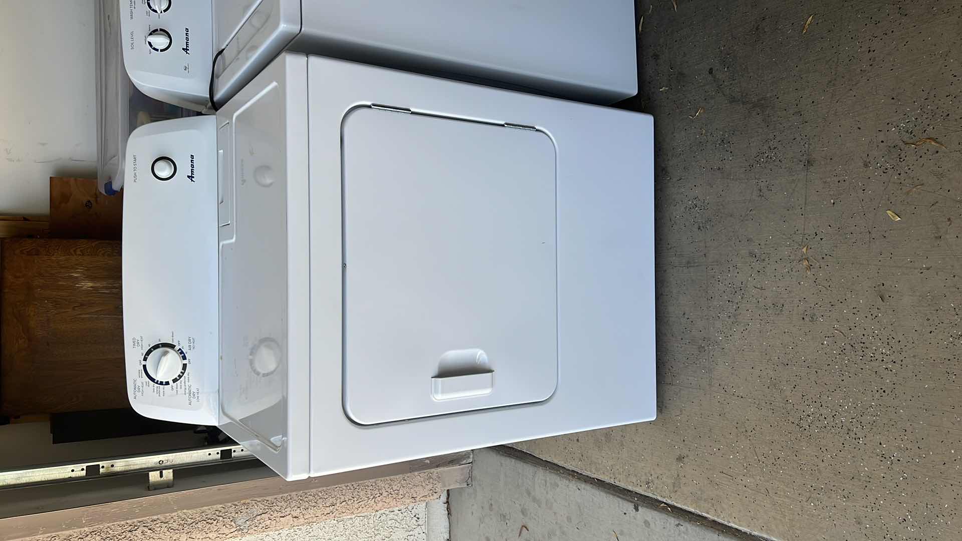 Photo 1 of WHITE AMANA ELECTRIC DRYER