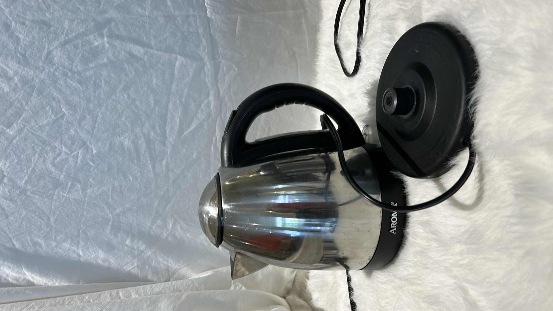 Photo 1 of 3 KITCHEN ACCESSORIES- INSTA POT, COFFEE GRINDER AND COFFEE WARMER