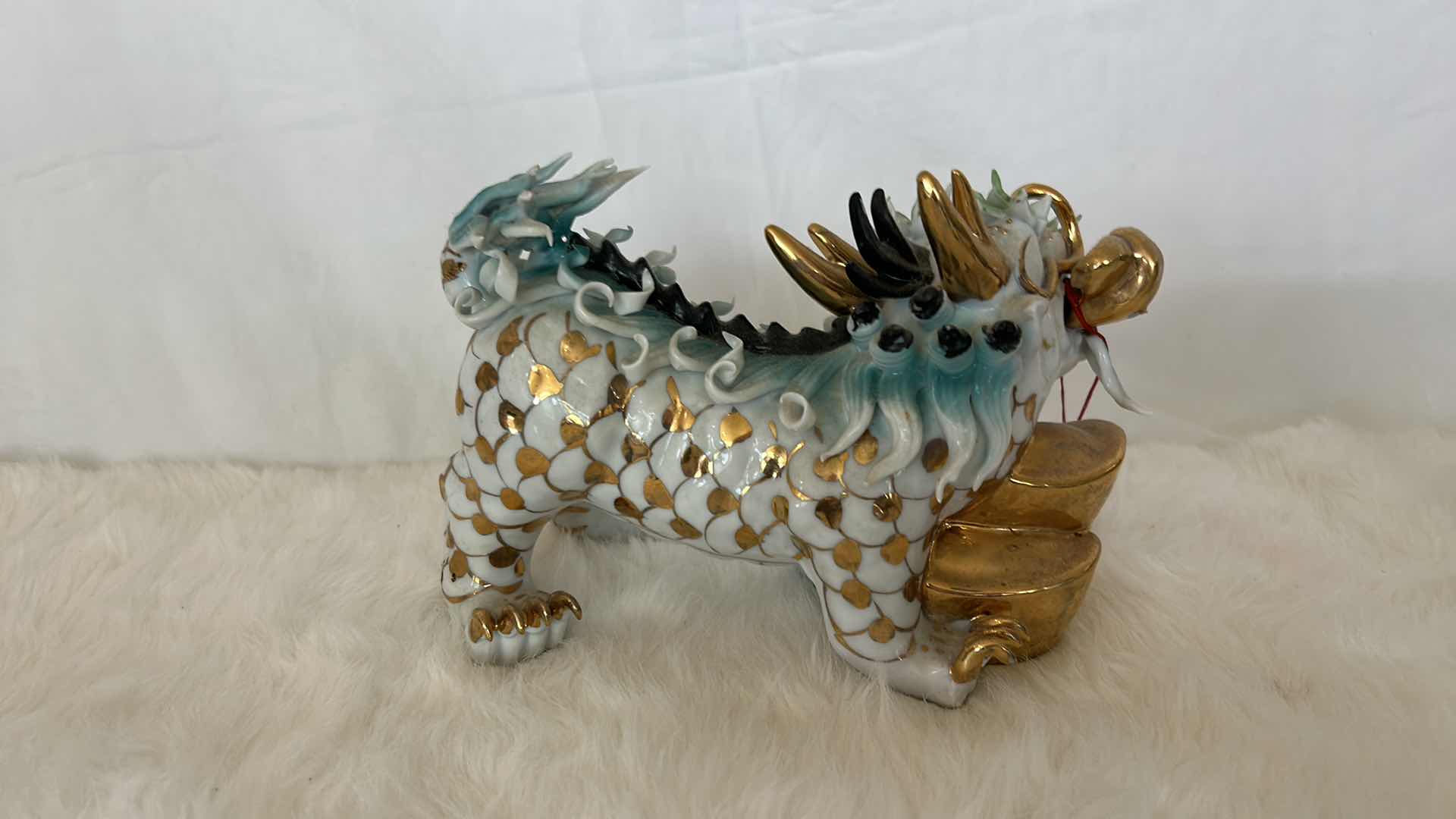Photo 1 of 4 PC ASIAN DECOR - FOO DOG, CERAMIC POTTERY 7” x 5” AND MORE