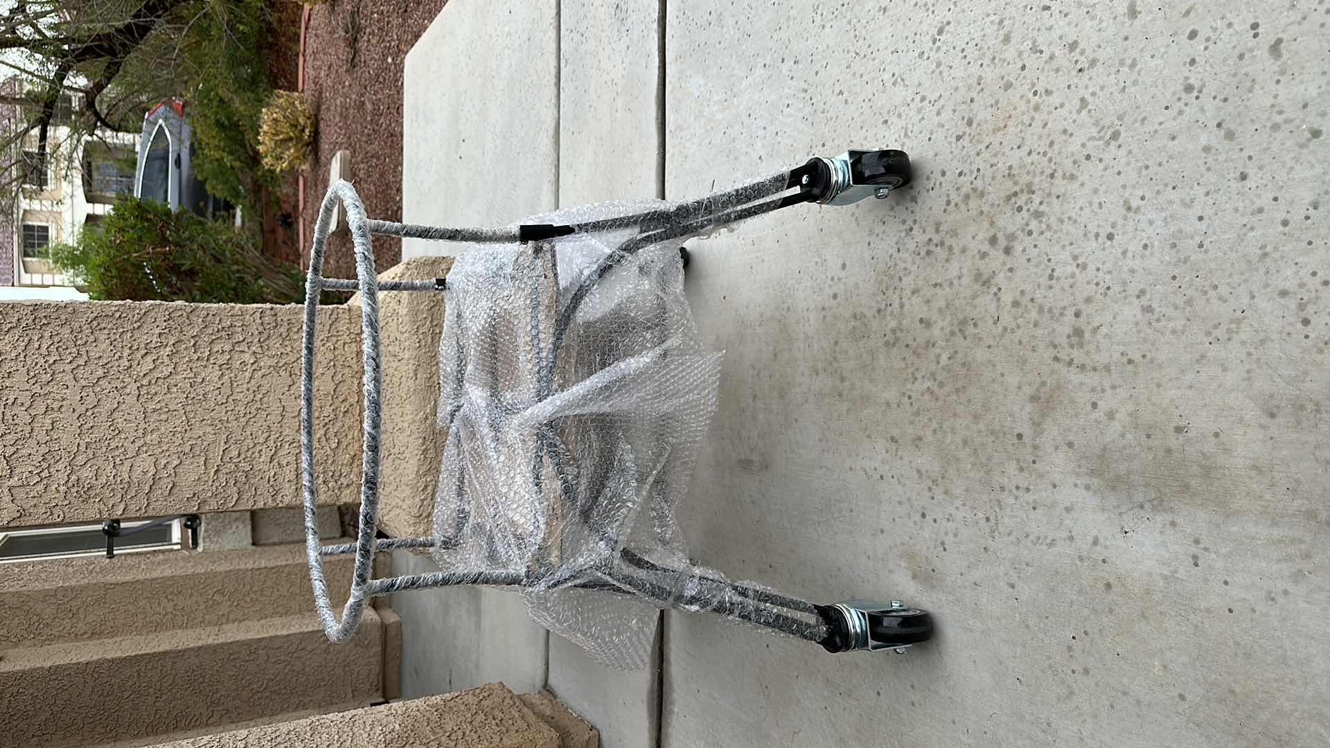 Photo 1 of KAMADO JOE CLASSIC STAND