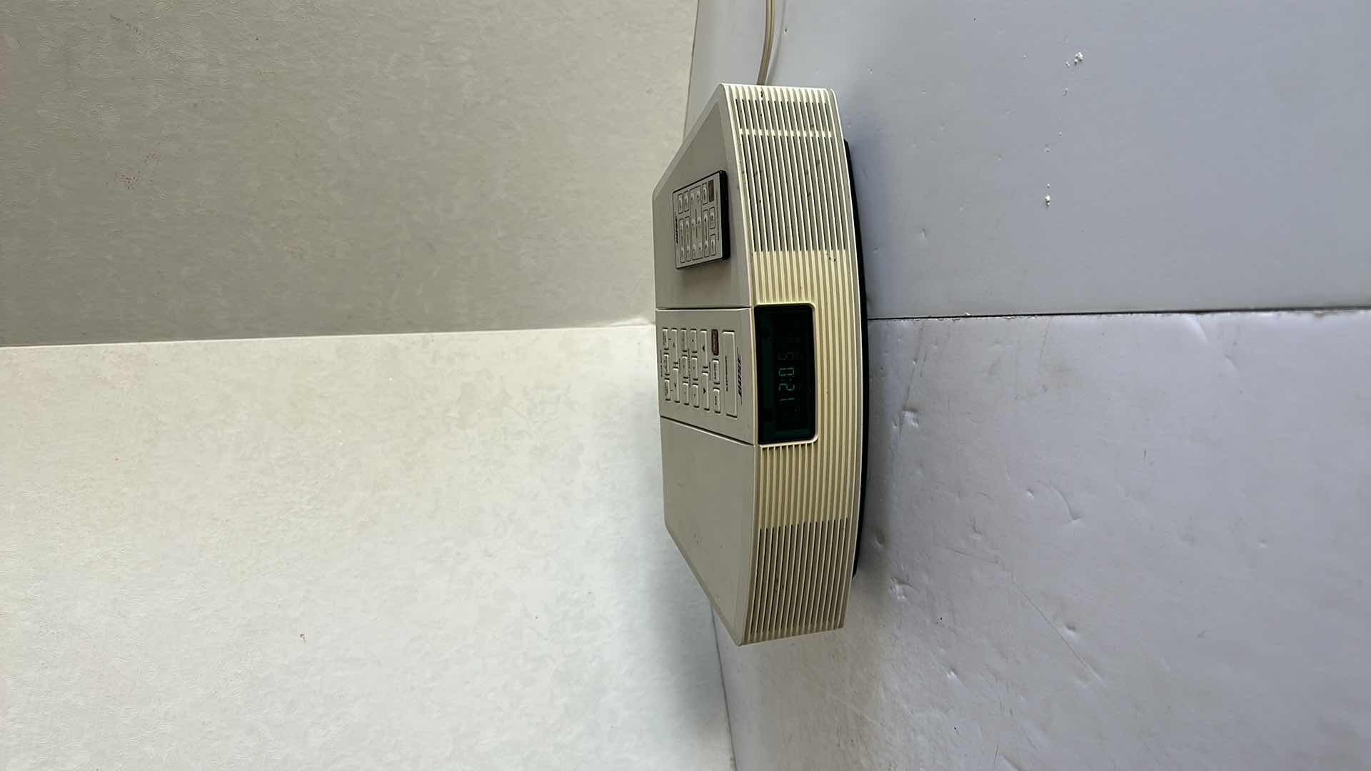Photo 1 of BOSE RADIO WITH REMOTE
