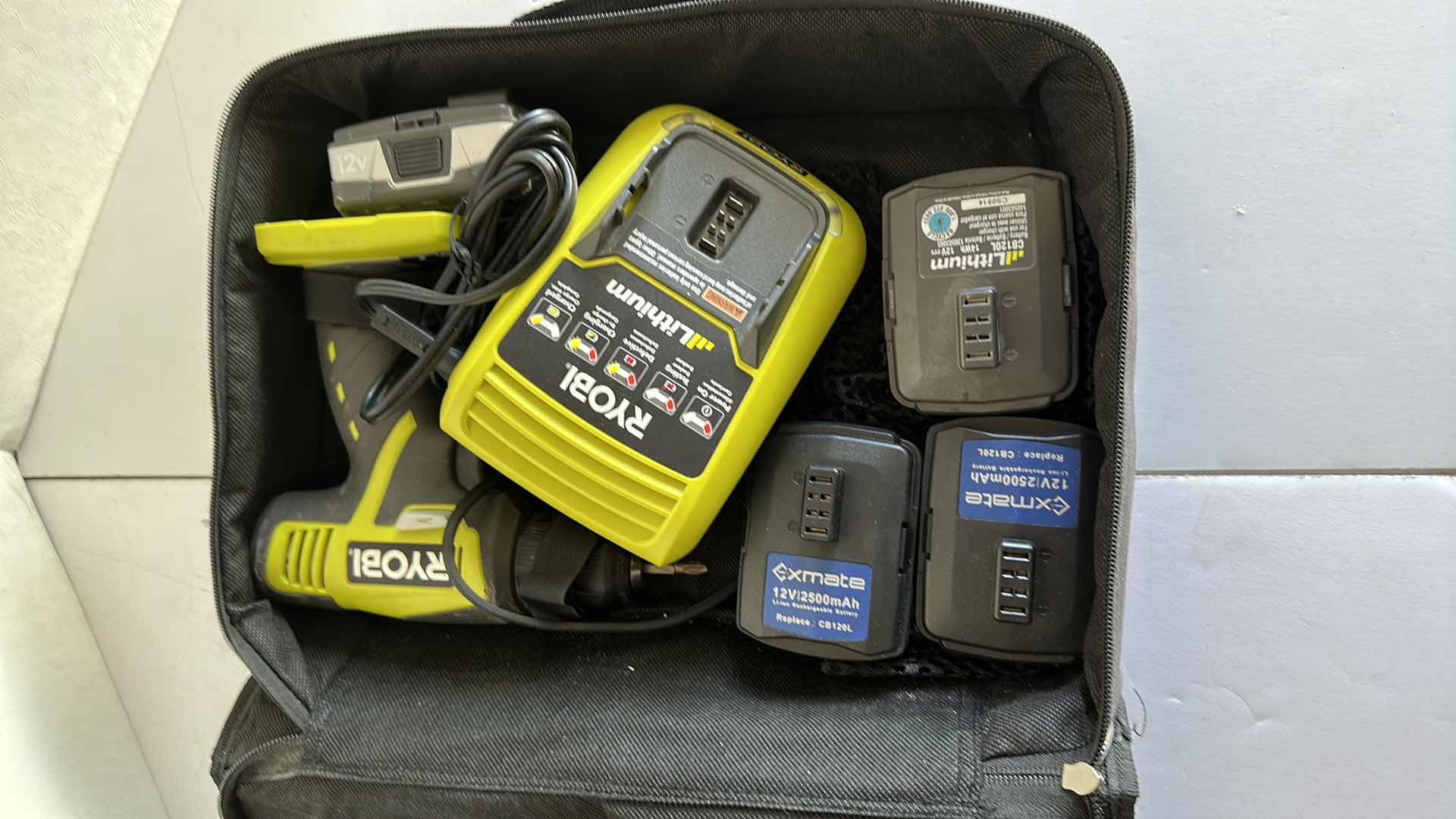 Photo 1 of RYOBI CORDLESS DRILL