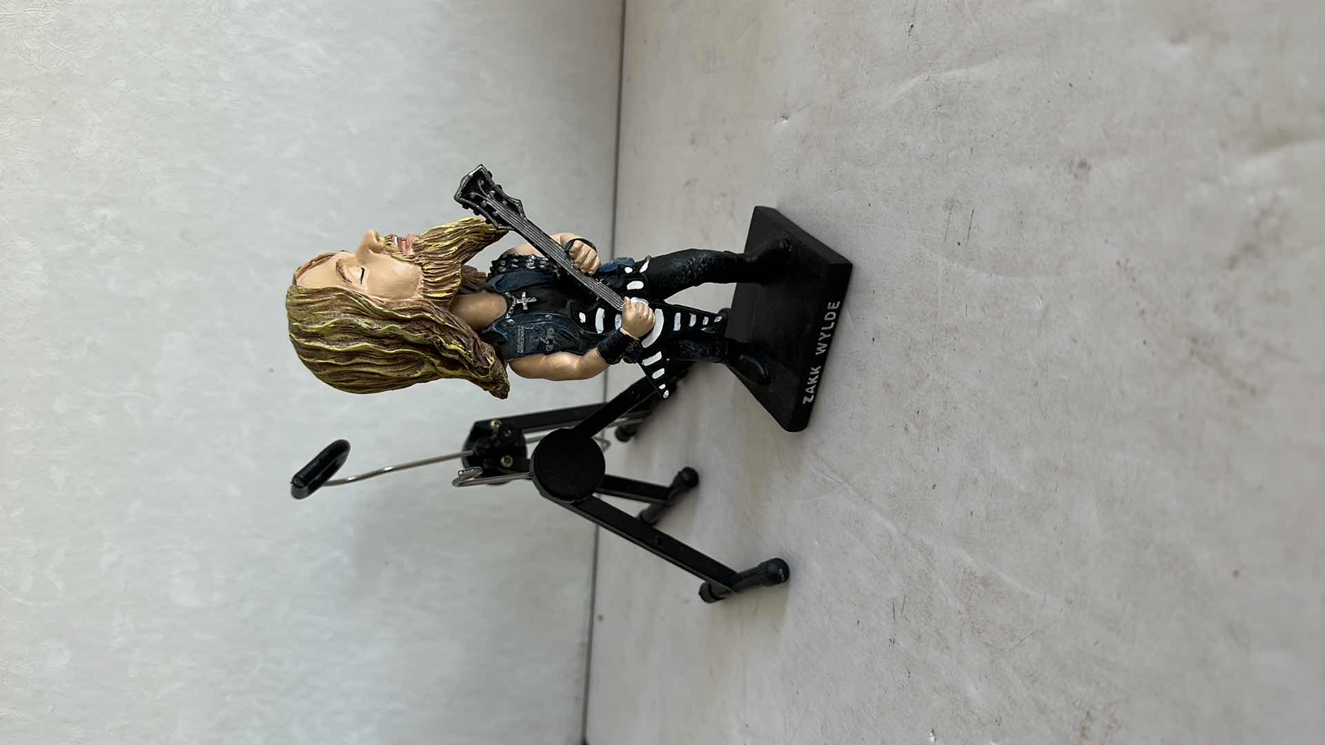 Photo 1 of MINATURE MUSIC INSTRUMENTS