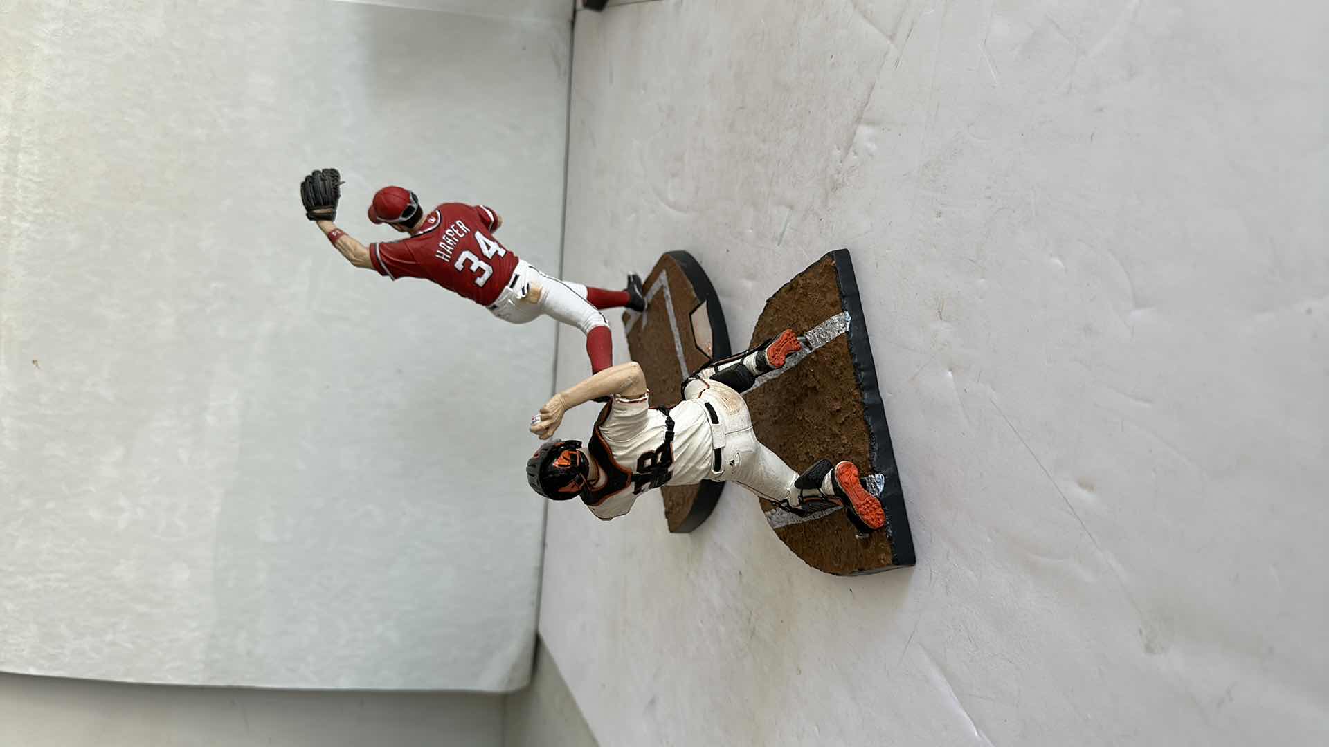 Photo 4 of MLB PLAYERS STATUETTES