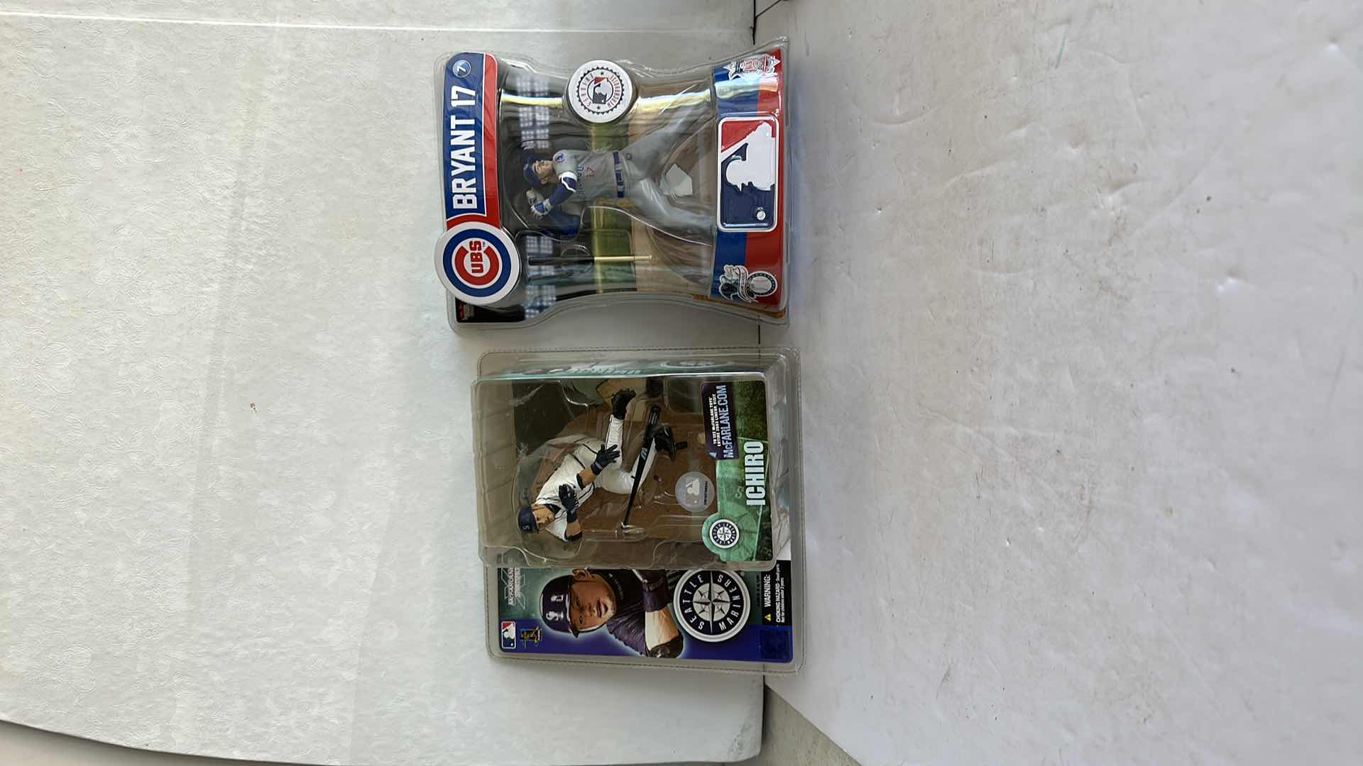 Photo 1 of MLB PLAYERS STATUETTES