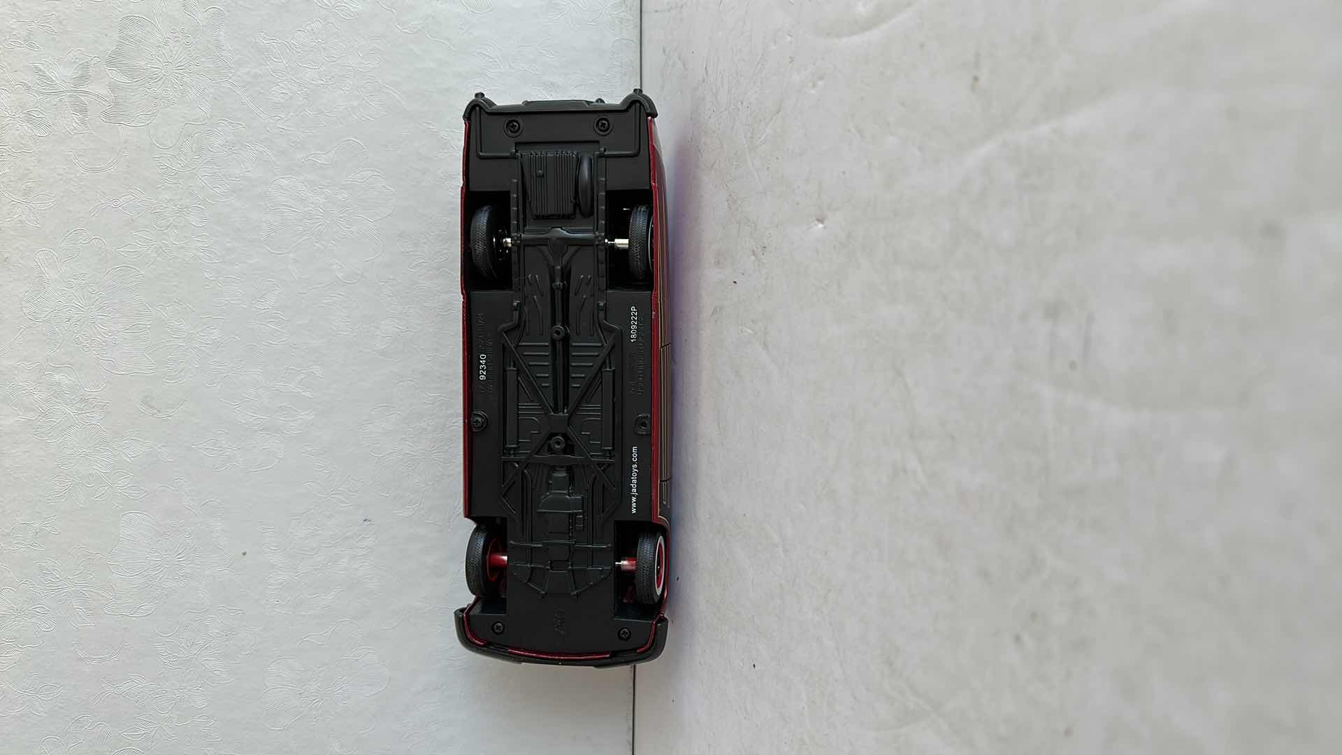 Photo 5 of MODEL COUPE 9”