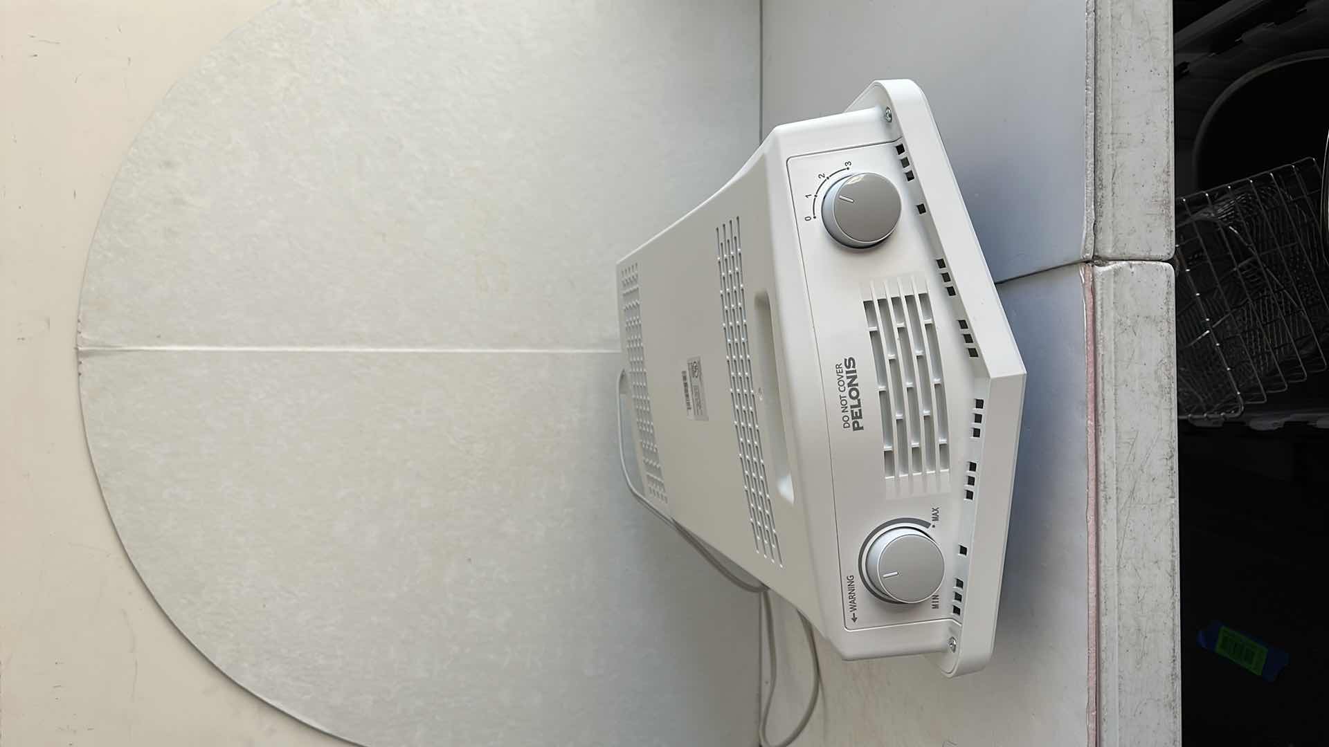 Photo 4 of QUARTZ HEATER