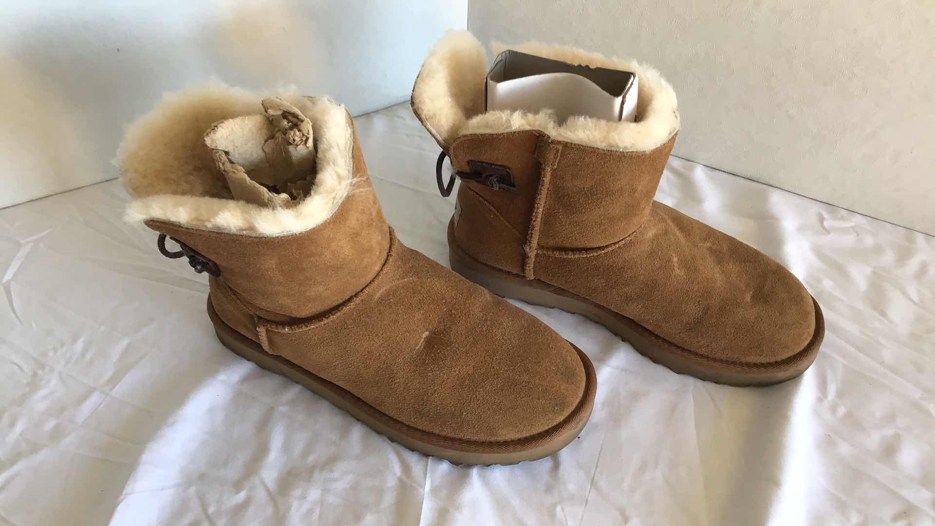 Photo 1 of UGG W ADORIA BOOTS WOMENS SIZE 7