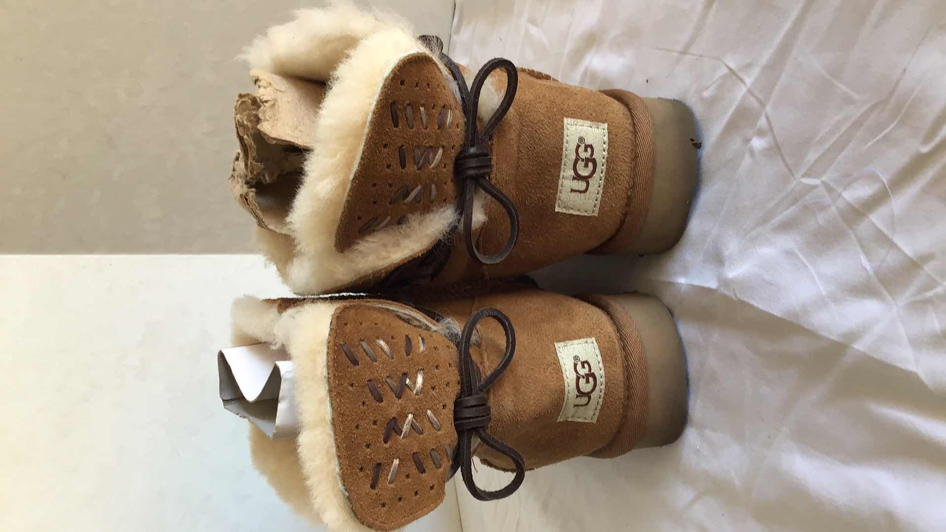 Photo 1 of UGG W ADORIA BOOTS WOMENS SIZE 7