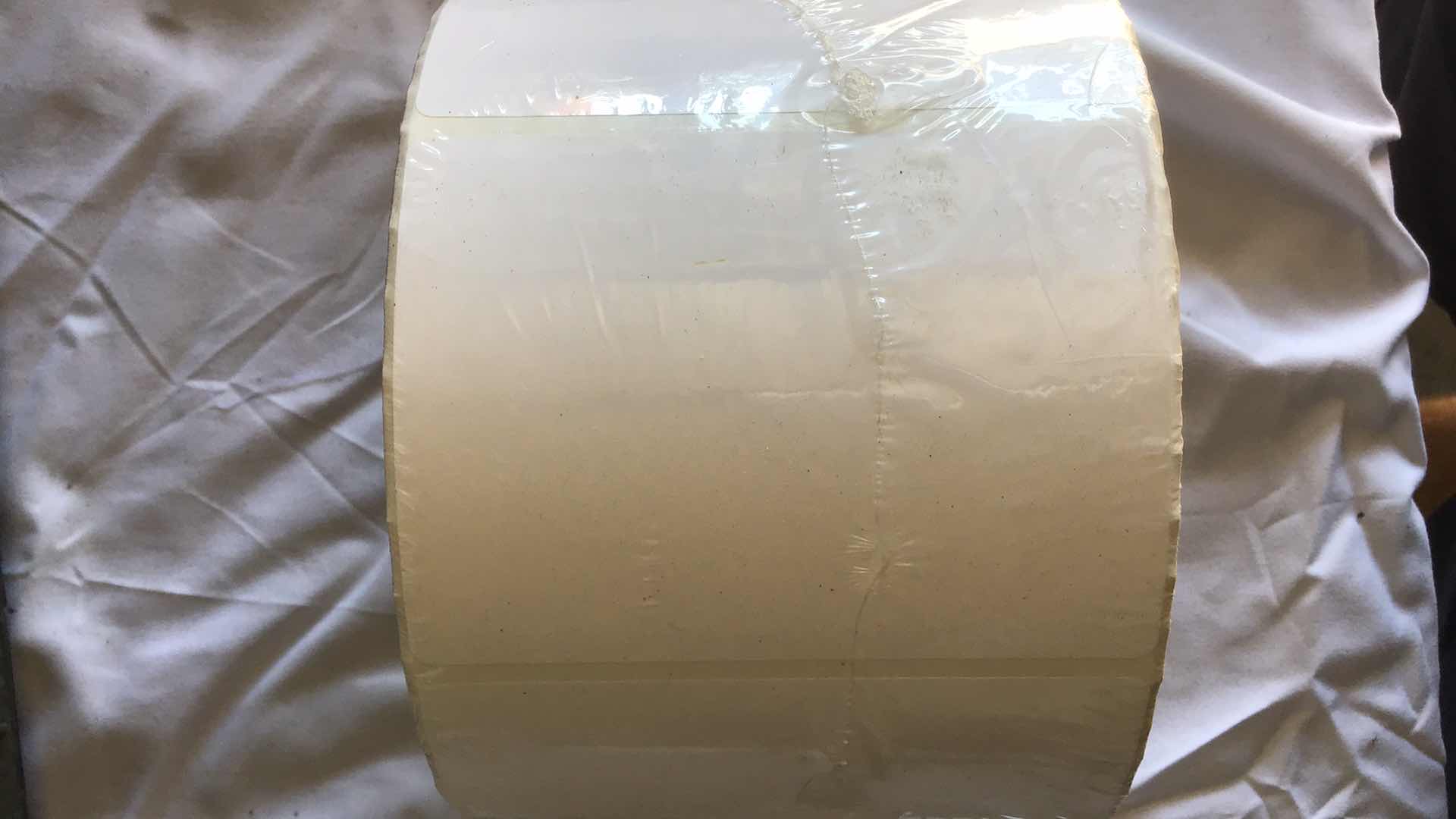 Photo 1 of 6 ROLLS OF KENCO PRIMERA COMPATIBLE 4” X 3” SEMIGLOSS INKJET LABELS W BASKET