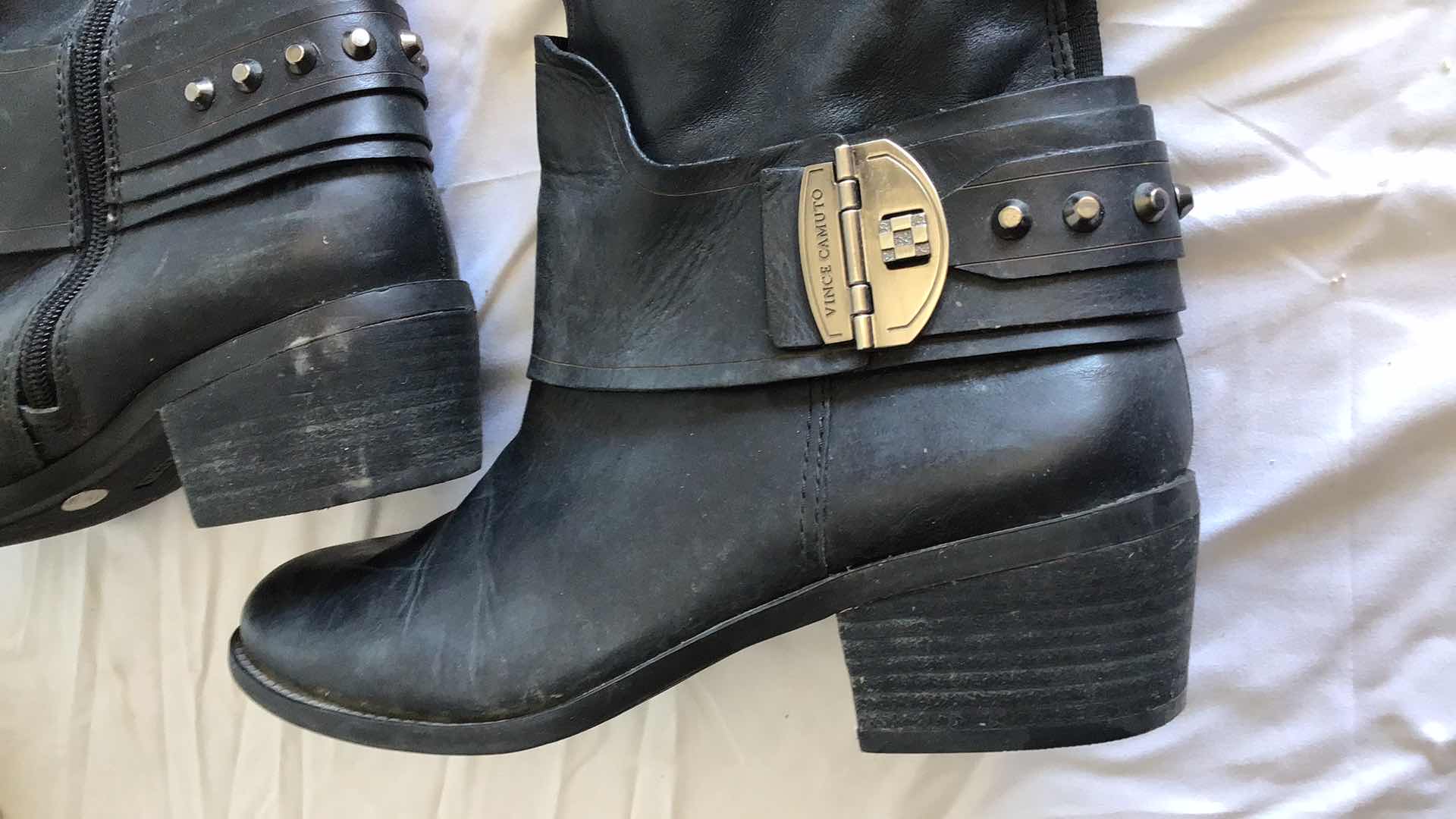 Photo 1 of VINCE CAMUTO WOMENS SIZE 8M LEATHER STUDDED BOOTS