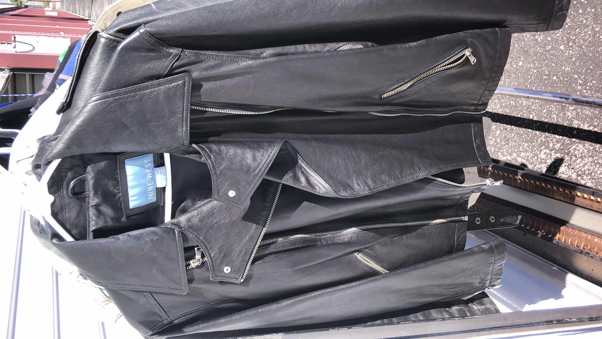 Photo 6 of ASSORTMENT OF WOMENS MEDIUM AND LARGE JACKETS *NICE BONUS LEATHER JACKET