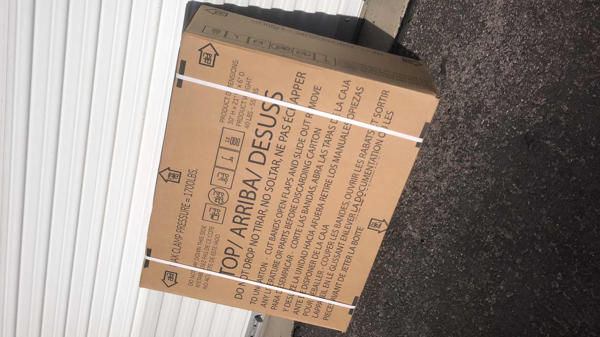 Photo 1 of NEW 30" GE STAINLESS STEEL GAS COOKTOP (MODEL:JGP3030SLSS)