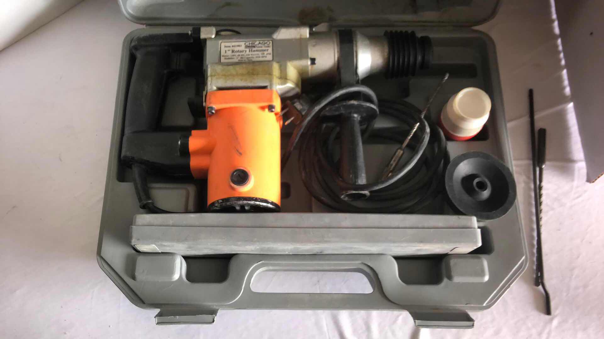 Photo 1 of CHICAGO ELECTRIC 1” ROTARY HAMMER 41983 W CASE AND TOOLS