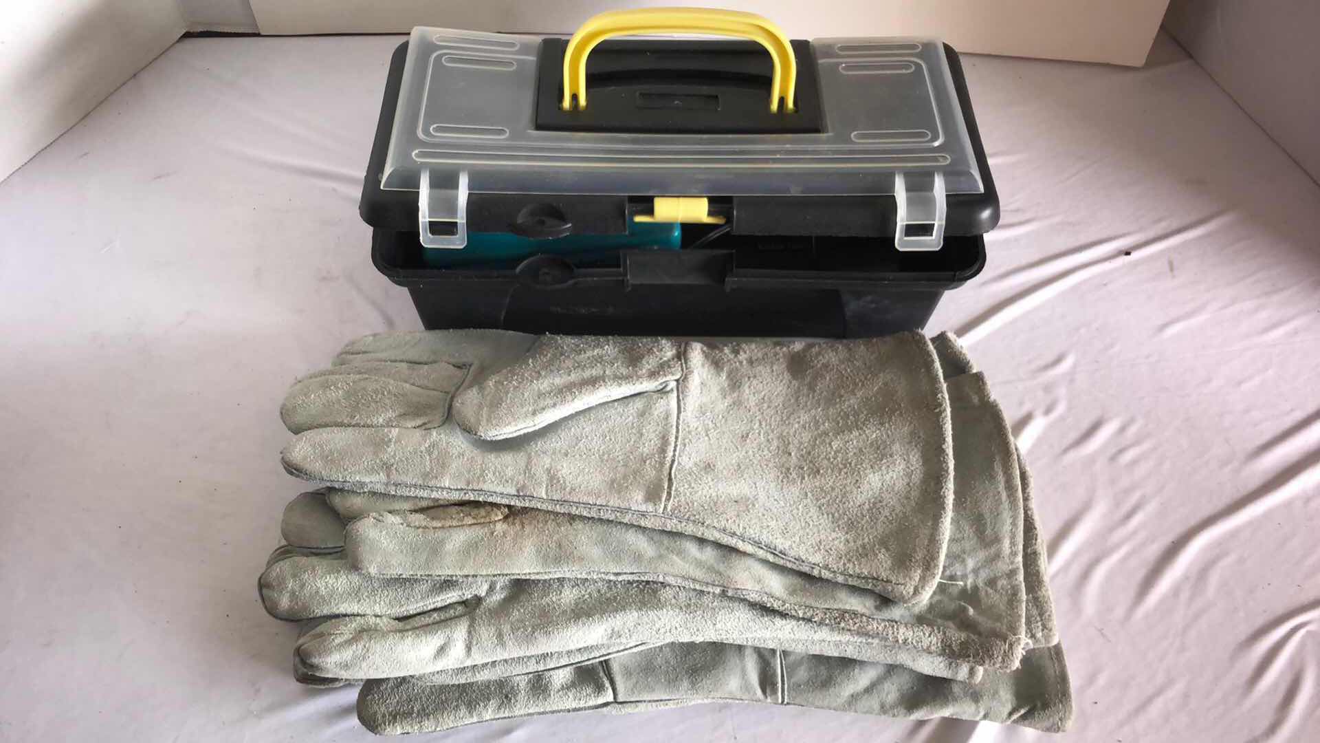 Photo 1 of CHICAGO ELECTRIC 80PC ROTARY TOOL SET W TOOL BOX AND 3 PAIR WELDING/WORKSHOP GLOVES