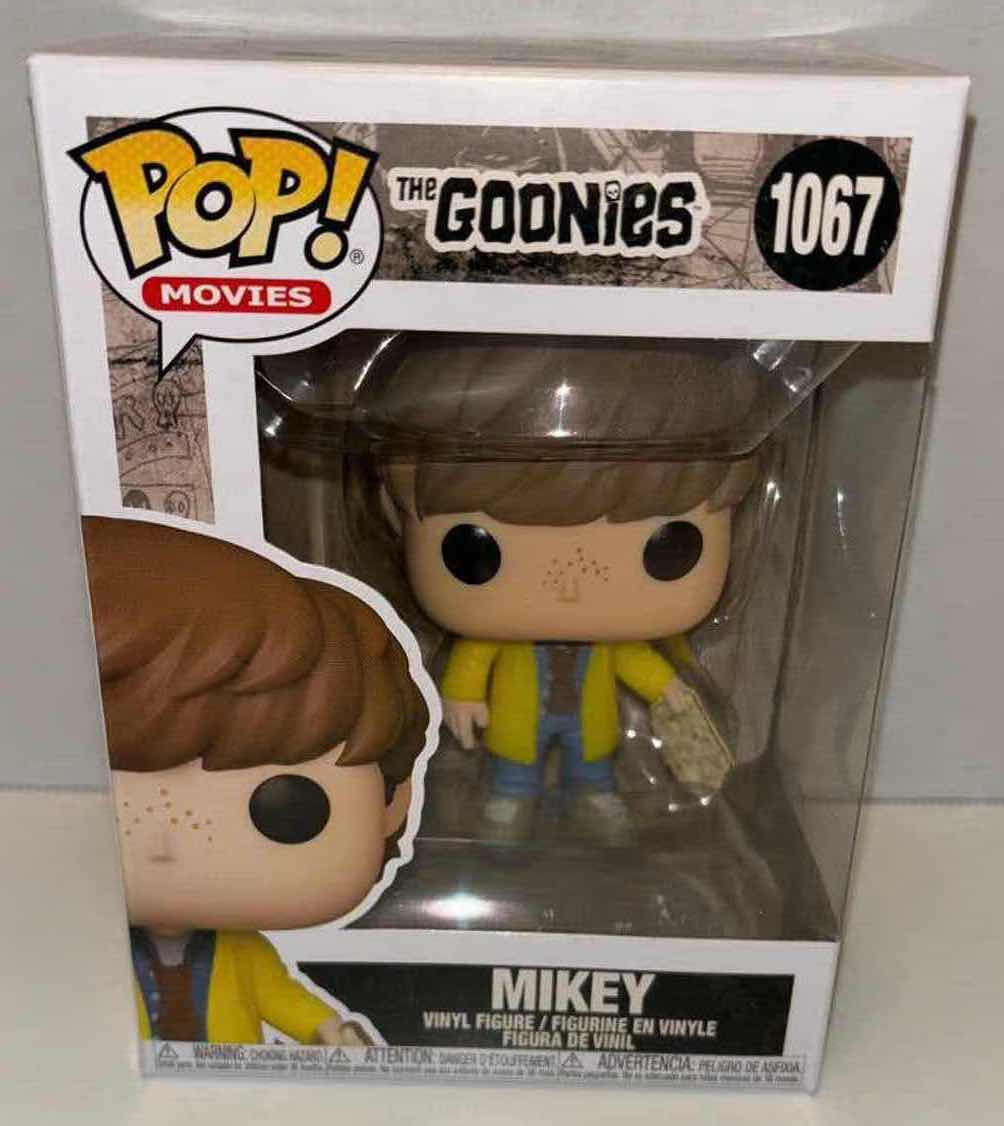 Photo 1 of NEW FUNKO POP! MOVIES VINYL FIGURE, THE GOONIES #1067 MIKEY