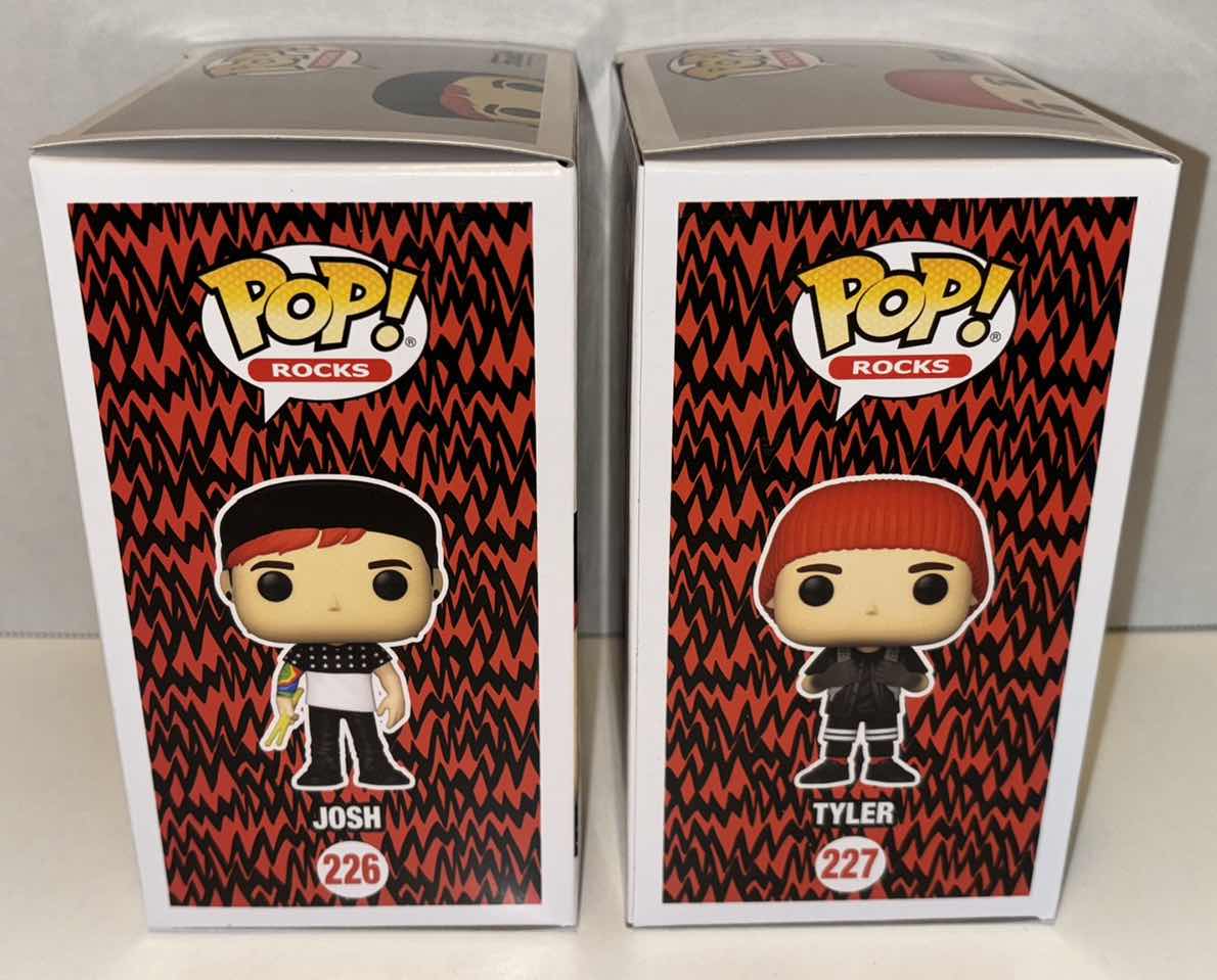 Photo 1 of NEW FUNKO POP! ROCKS TWENTY ONE PILOTS VINYL FIGURE 2-PACK, #226 JOSH & #227 TYLER