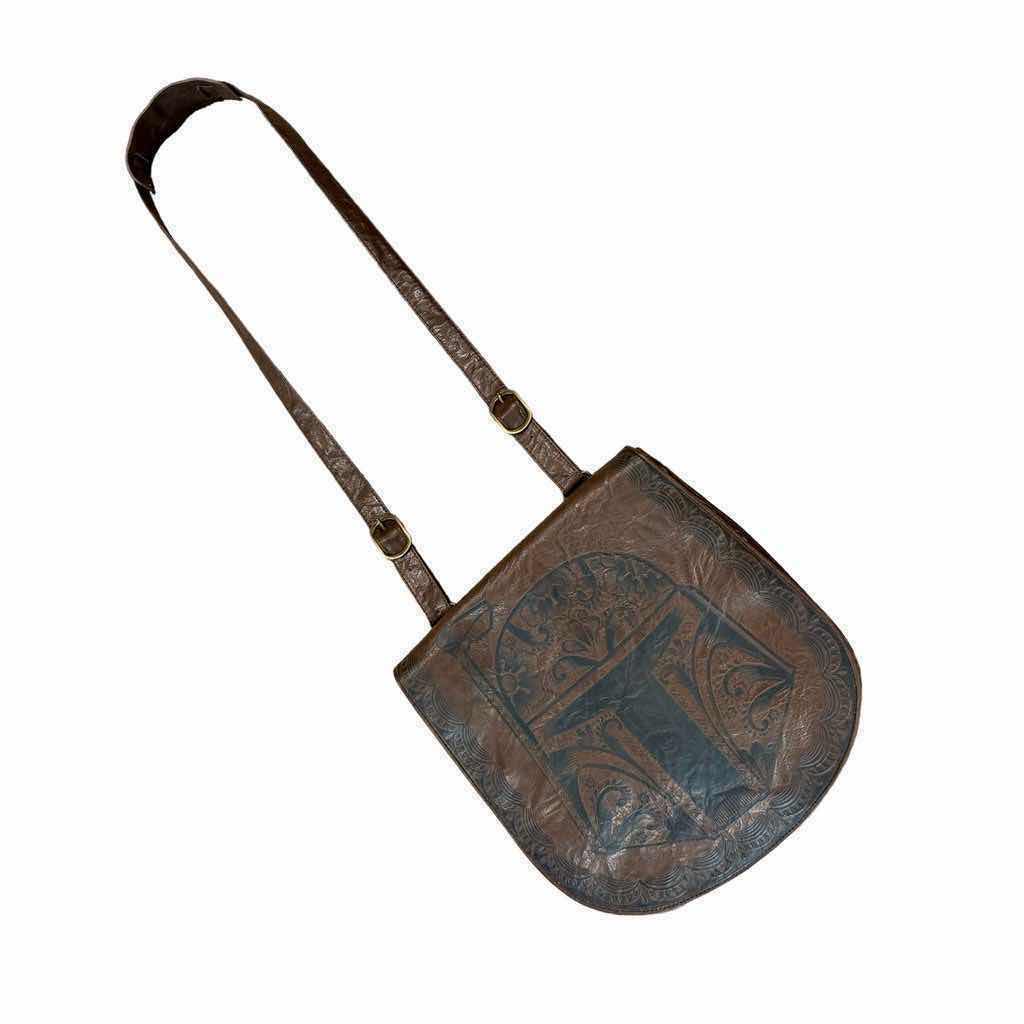 Photo 1 of LOUNGEFLY STAR WARS BOBA FETT BROWN FAUX LEATHER CROSSBODY BAG