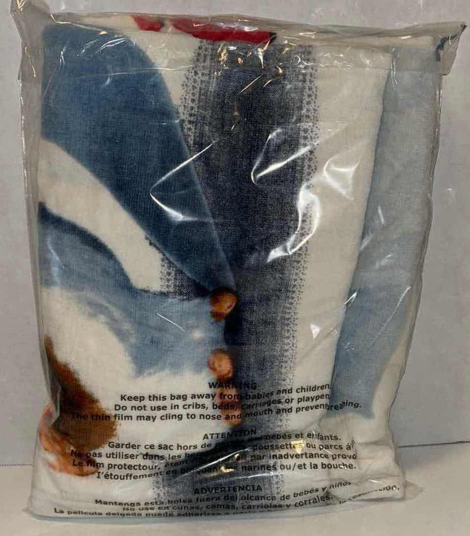 Photo 1 of FACTORY ENTERTAINMENT THE GREMLINS 30” x 60” BEACH/BATH TOWEL