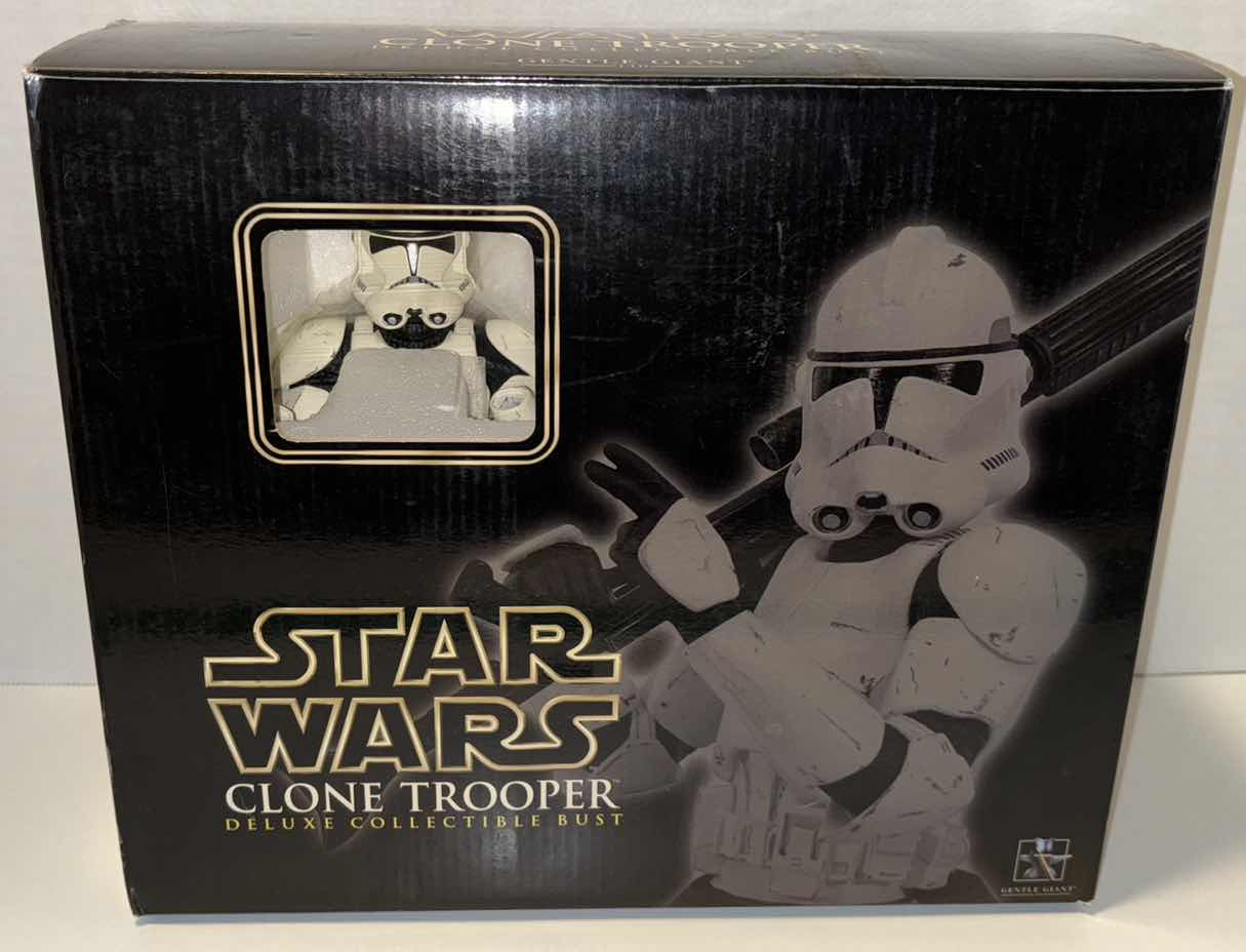 Photo 1 of NEW GENTLE GIANT 2006 DELUXE COLLECTIBLE BUST, STAR WARS “CLONE TROOPER”