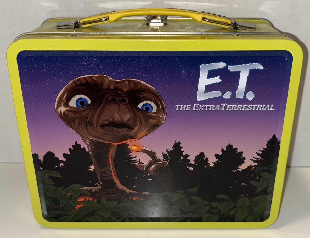 Photo 1 of NEW FACTORY ENTERTAINMENT TIN TOTE, “E.T. THE EXTRA-TERRESTRIAL”